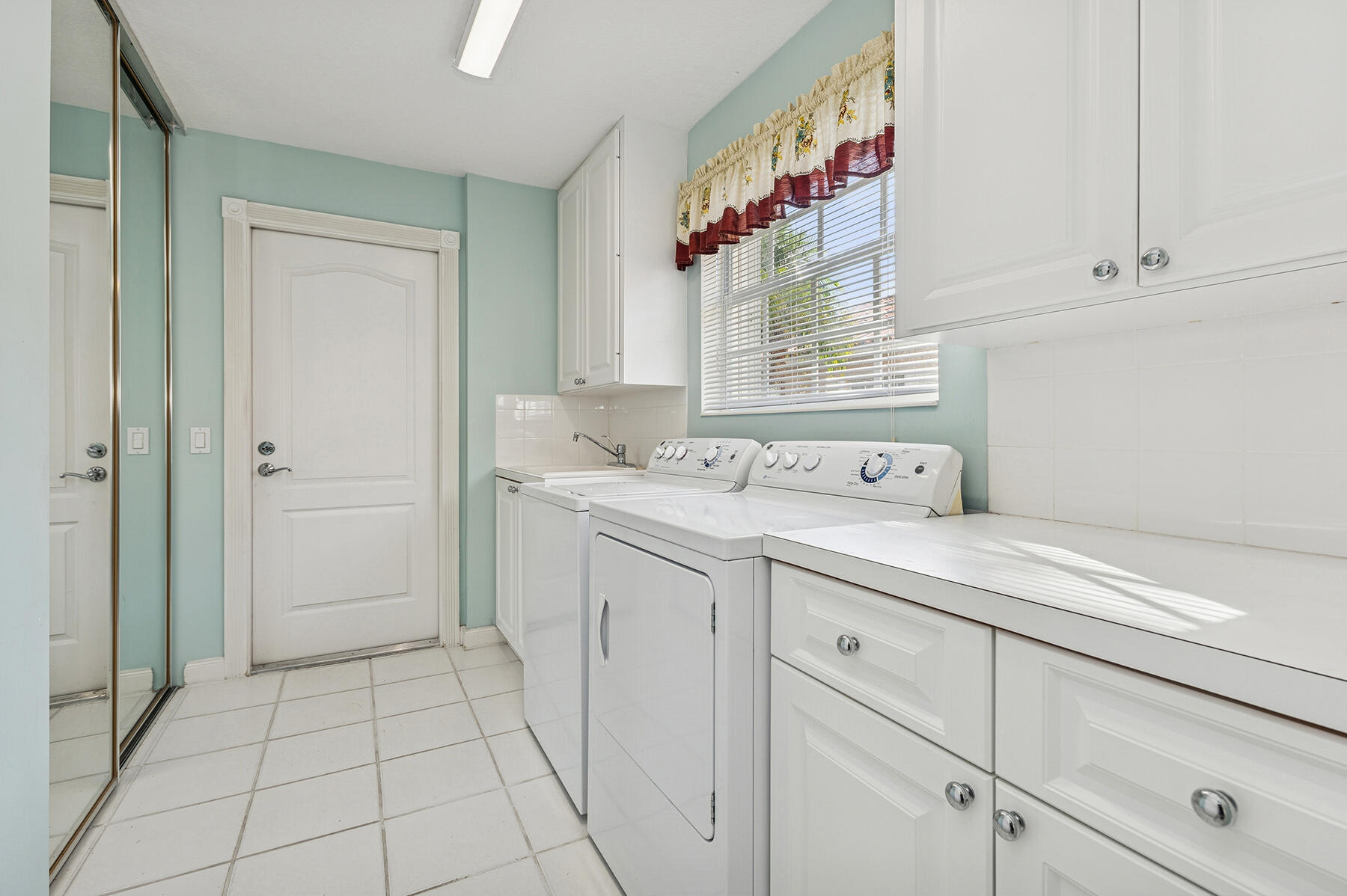 MLS #RX-11134381 image #14