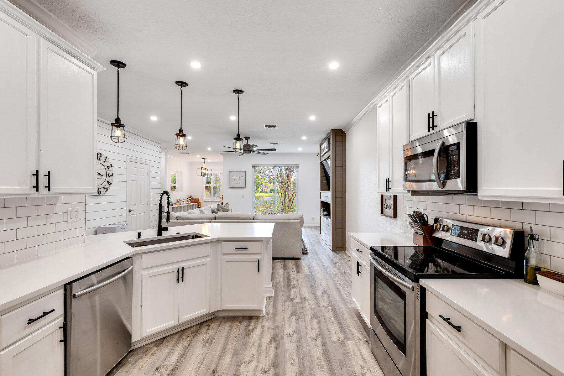 MLS #RX-11134745 image #3