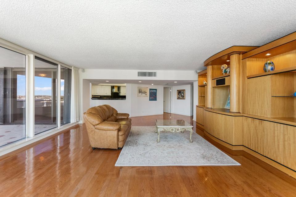 MLS #RX-11134751 image #11