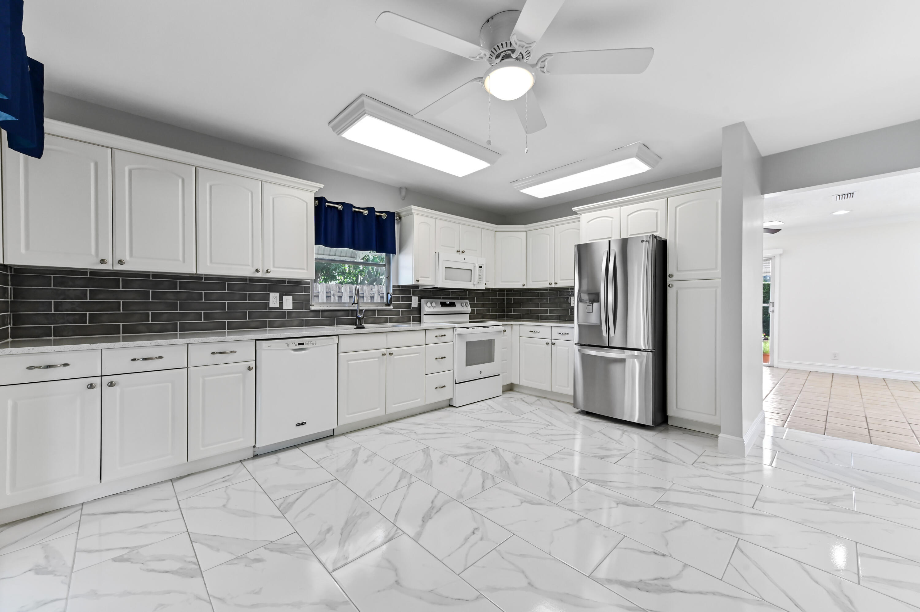 MLS #RX-11134759 image #9