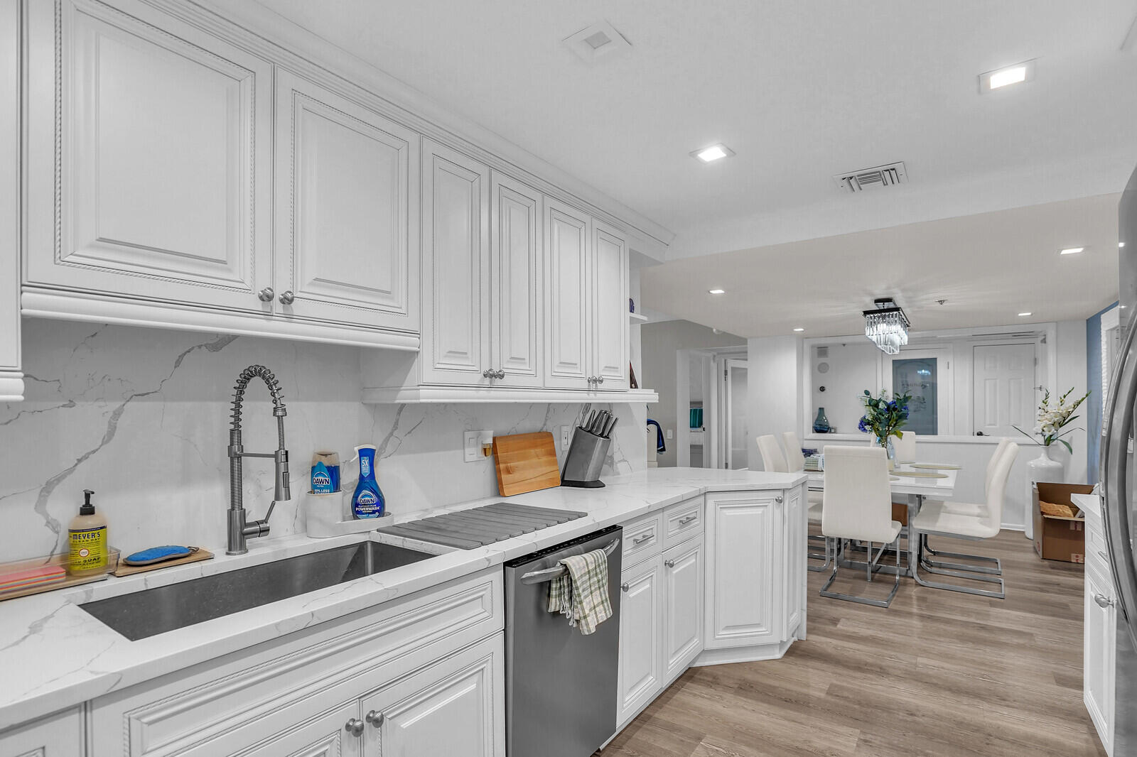 MLS #RX-10549312 image #16