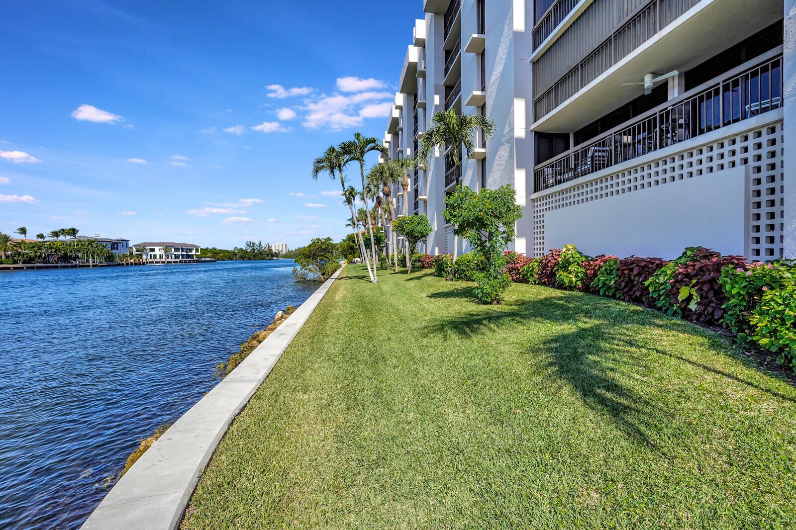 MLS #RX-10549312 image #36