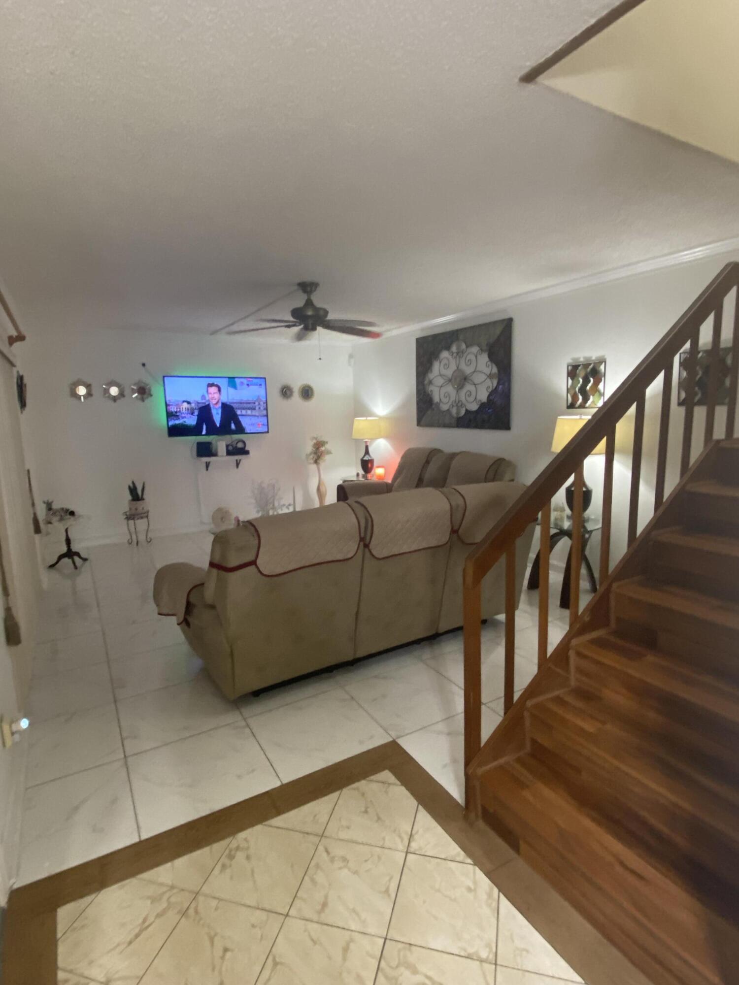 MLS #RX-11134865 image #10