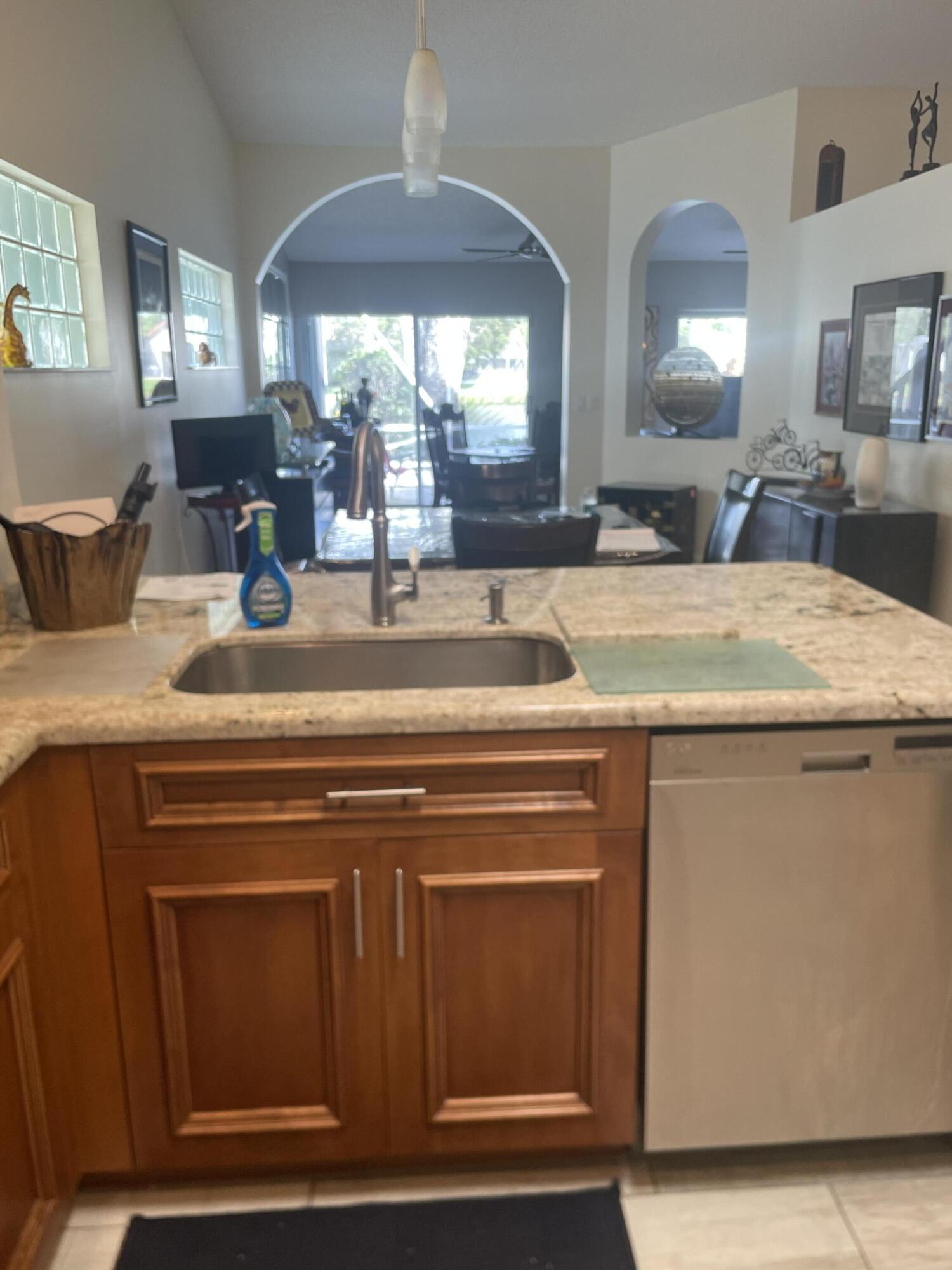 MLS #RX-11134871 image #10