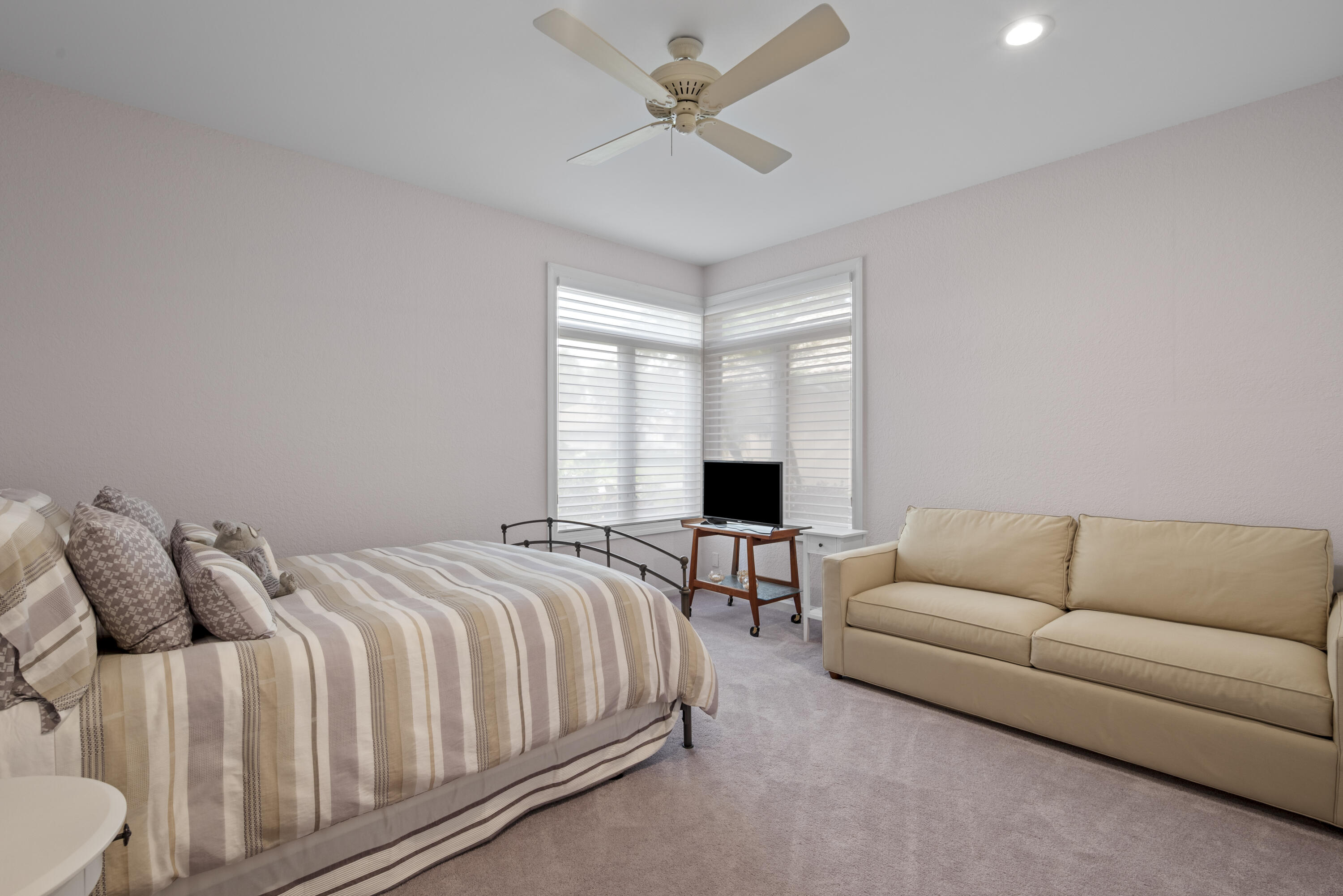 MLS #RX-11134912 image #40