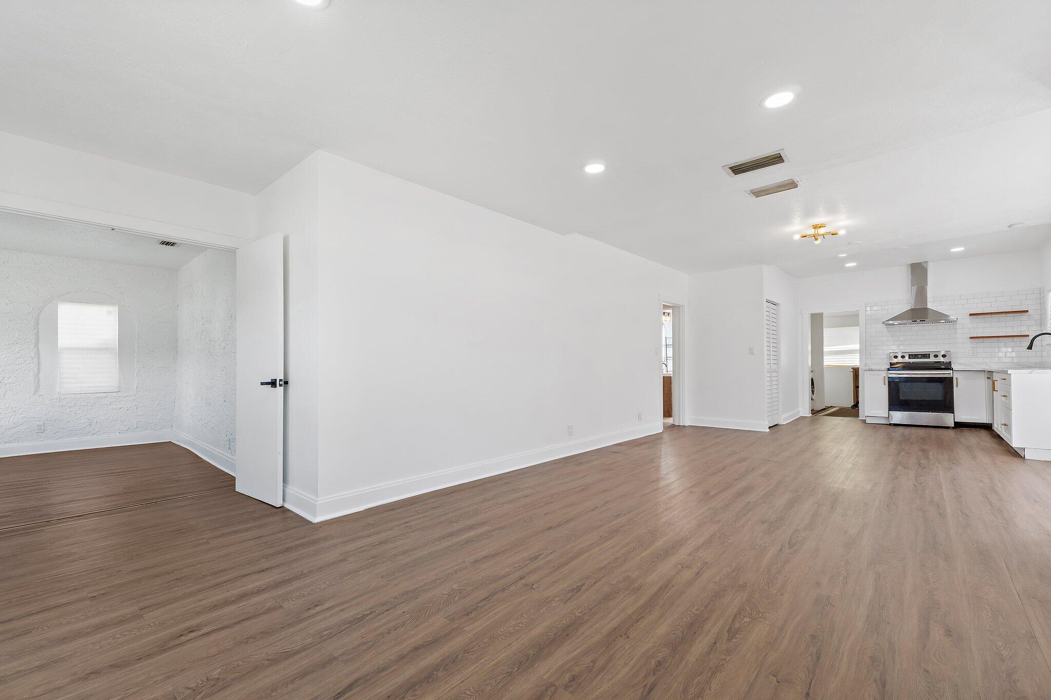 MLS #RX-10442097 image #11