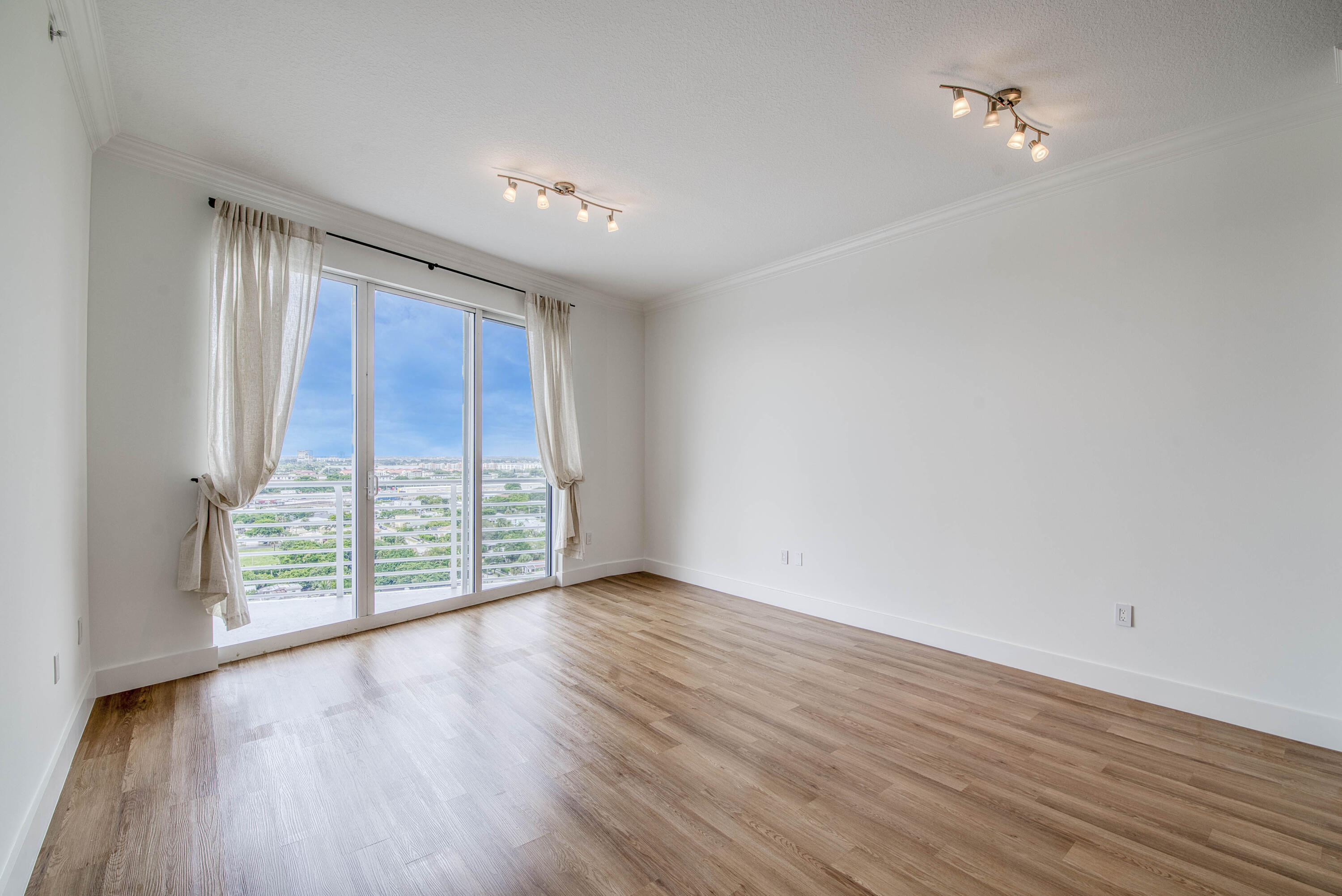 MLS #RX-11134967 image #10