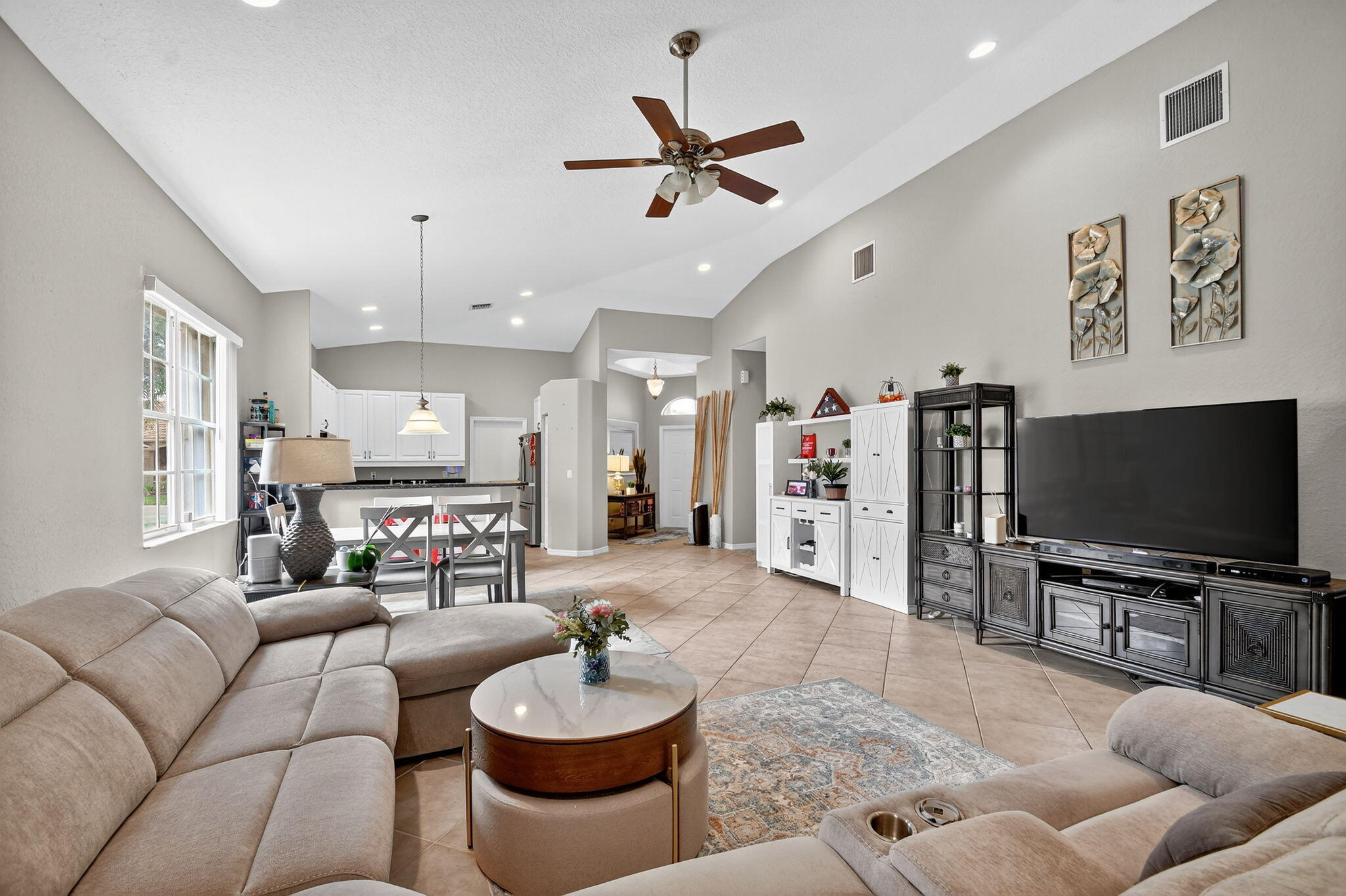 MLS #RX-11134972 image #16