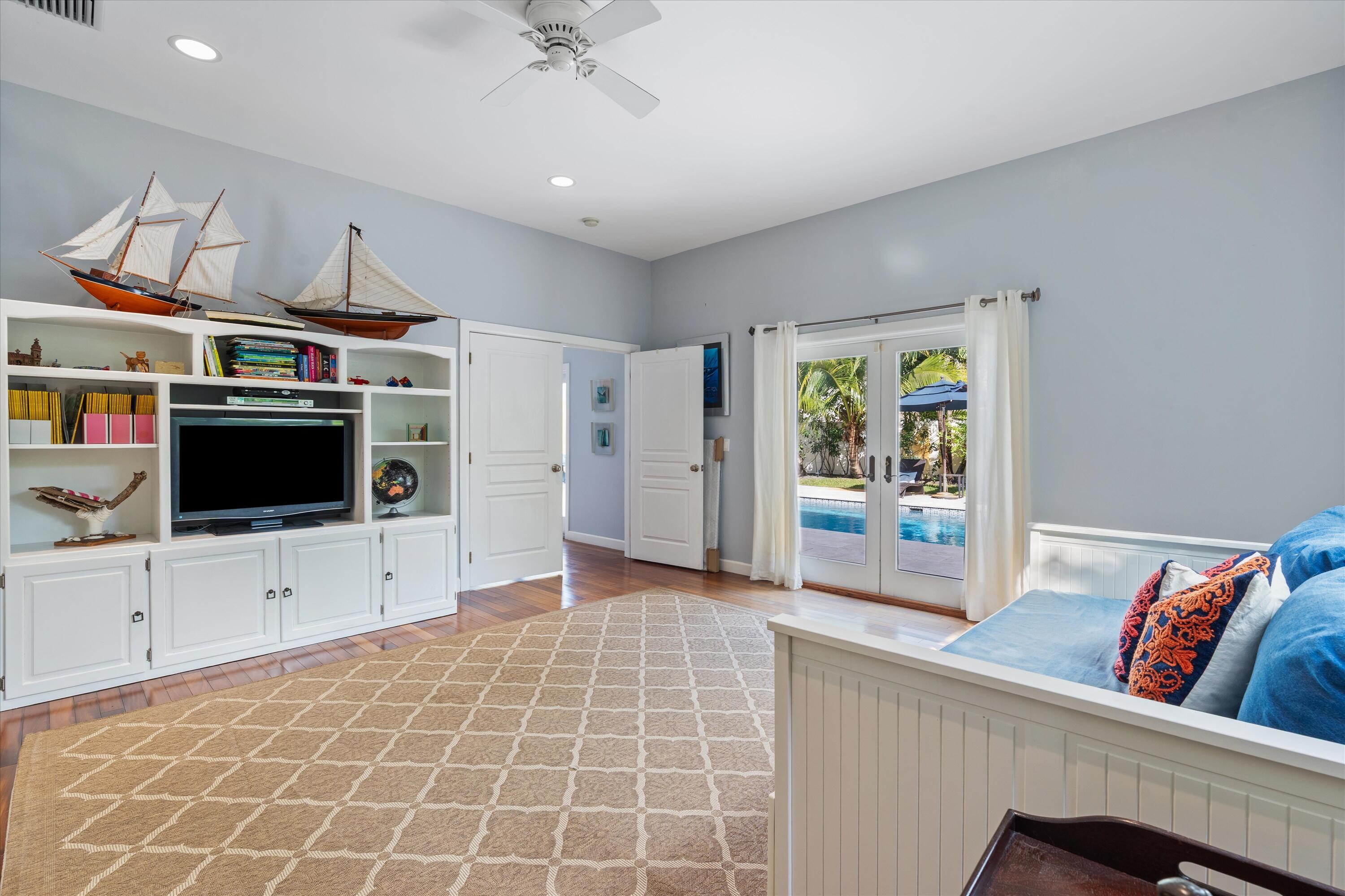 MLS #RX-11134973 image #16