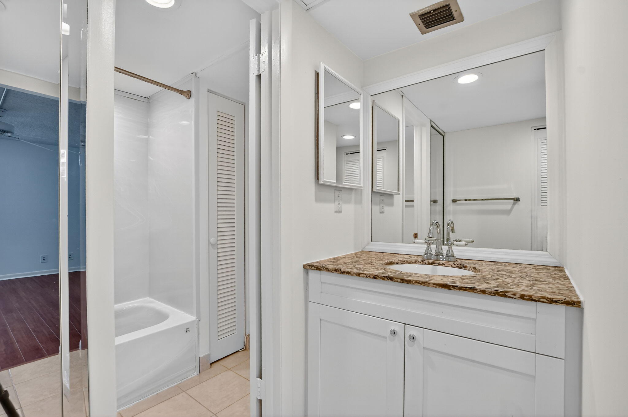 MLS #RX-11135182 image #21