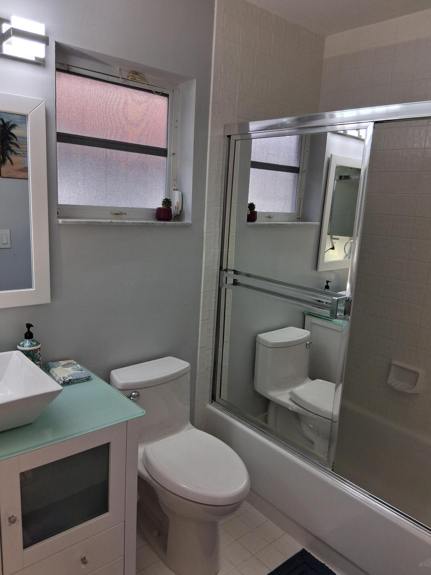 MLS #RX-10695986 image #33