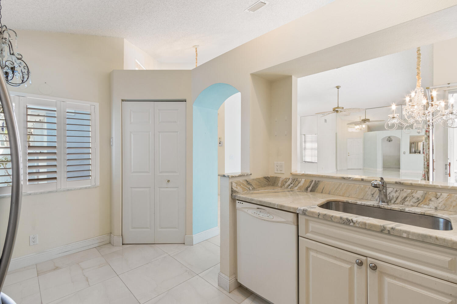 MLS #RX-11135341 image #15