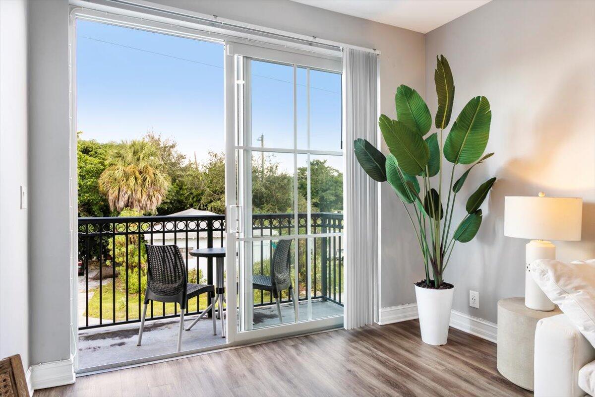 MLS #RX-11135416 image #4