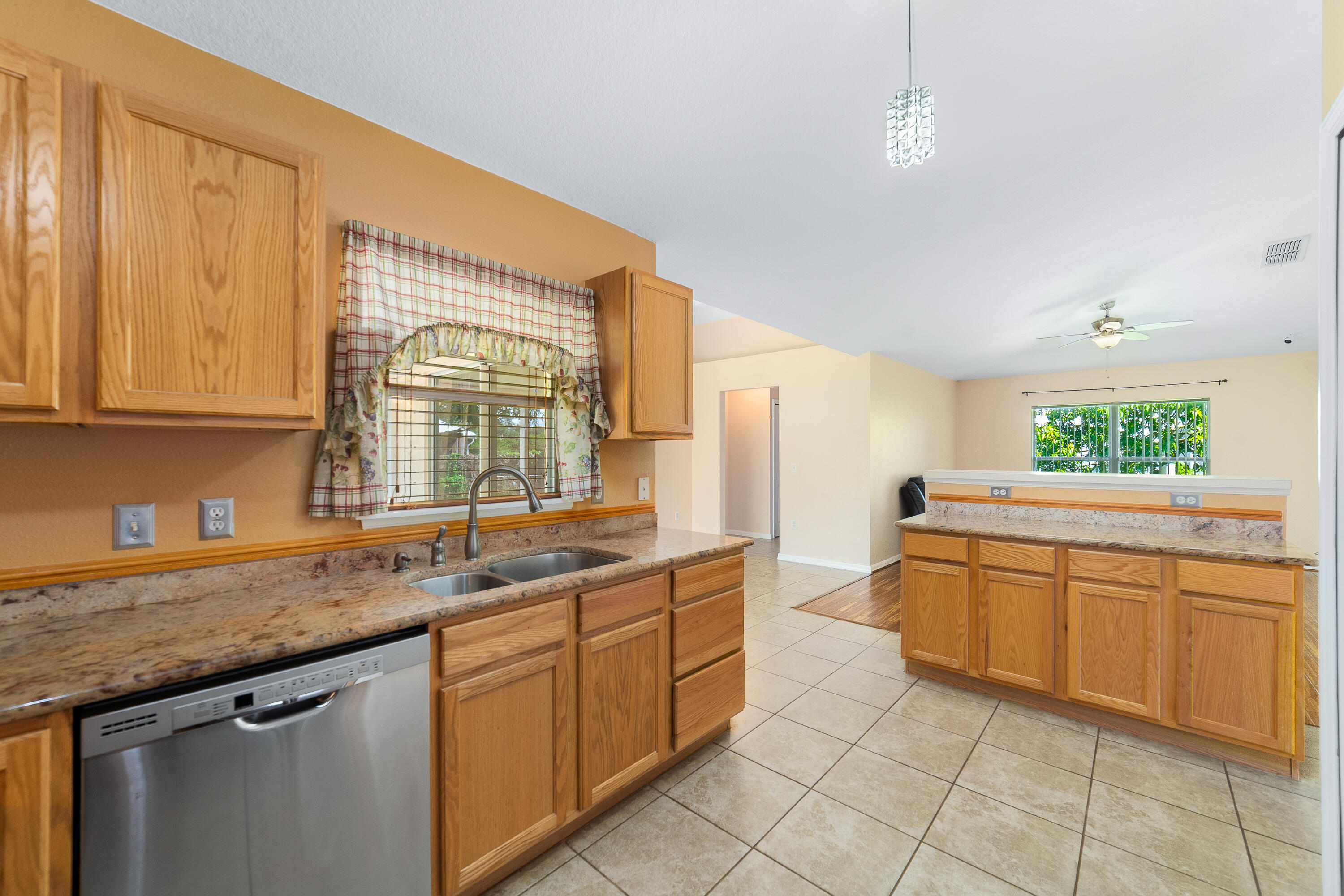 MLS #RX-11135579 image #5