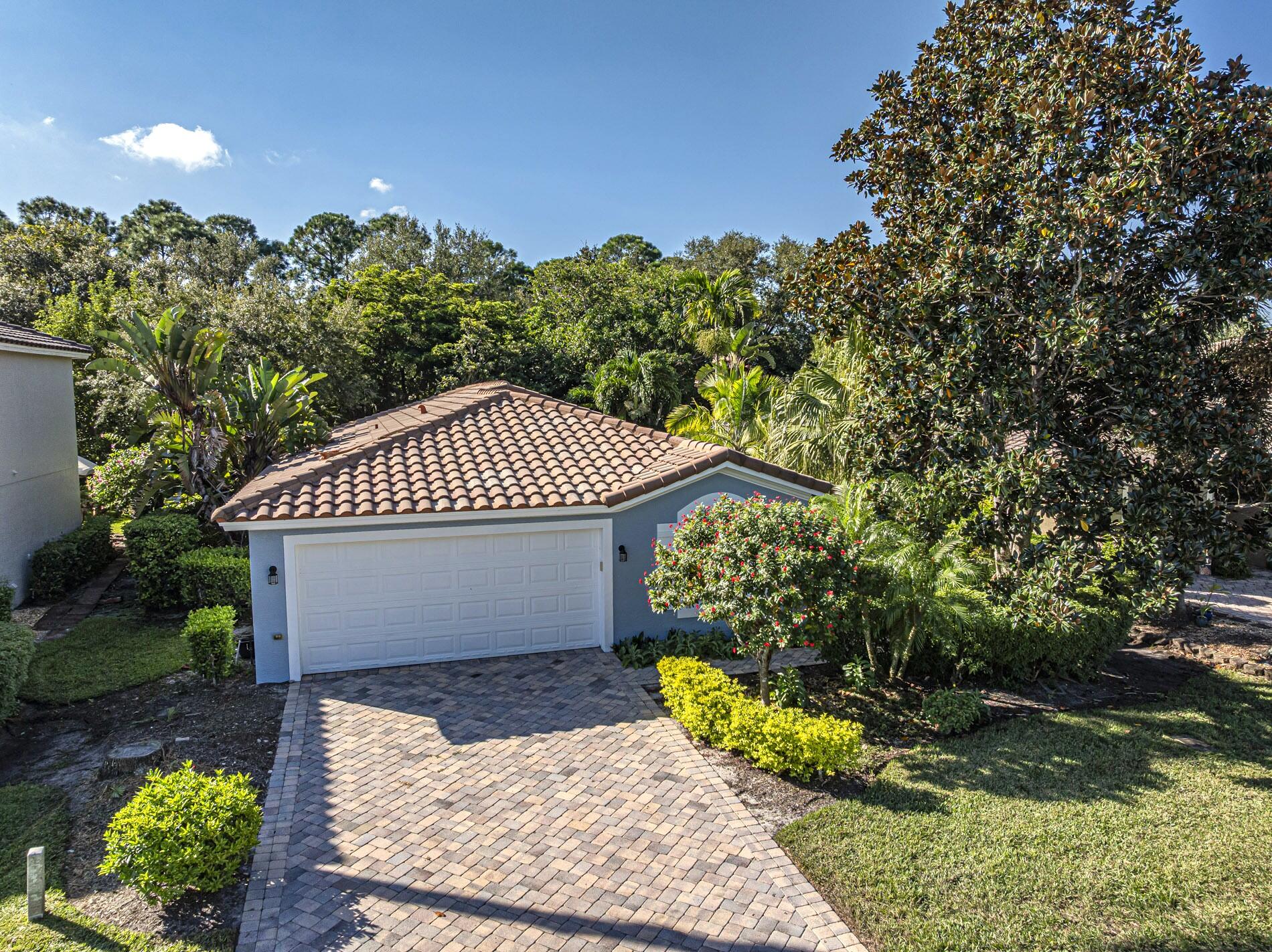 MLS #RX-11135641 image #1