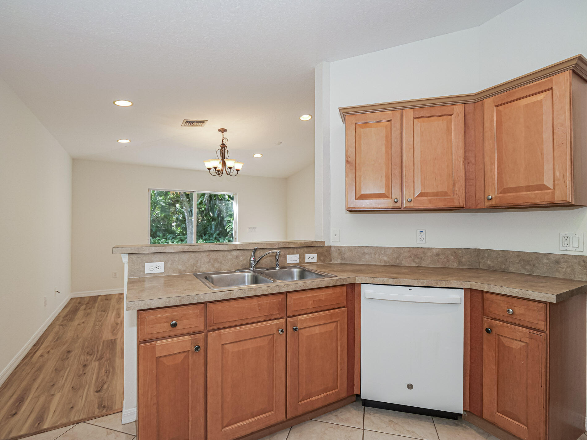 MLS #RX-11135641 image #12