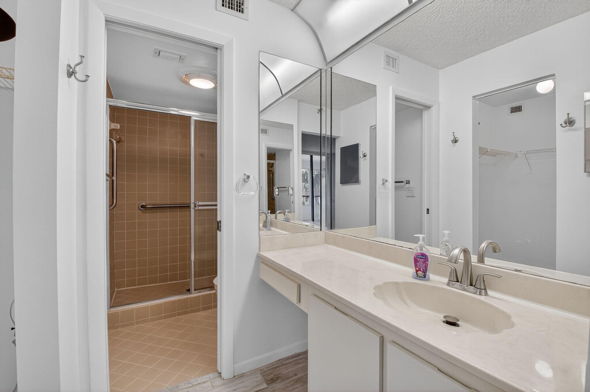 MLS #RX-11115190 image #13