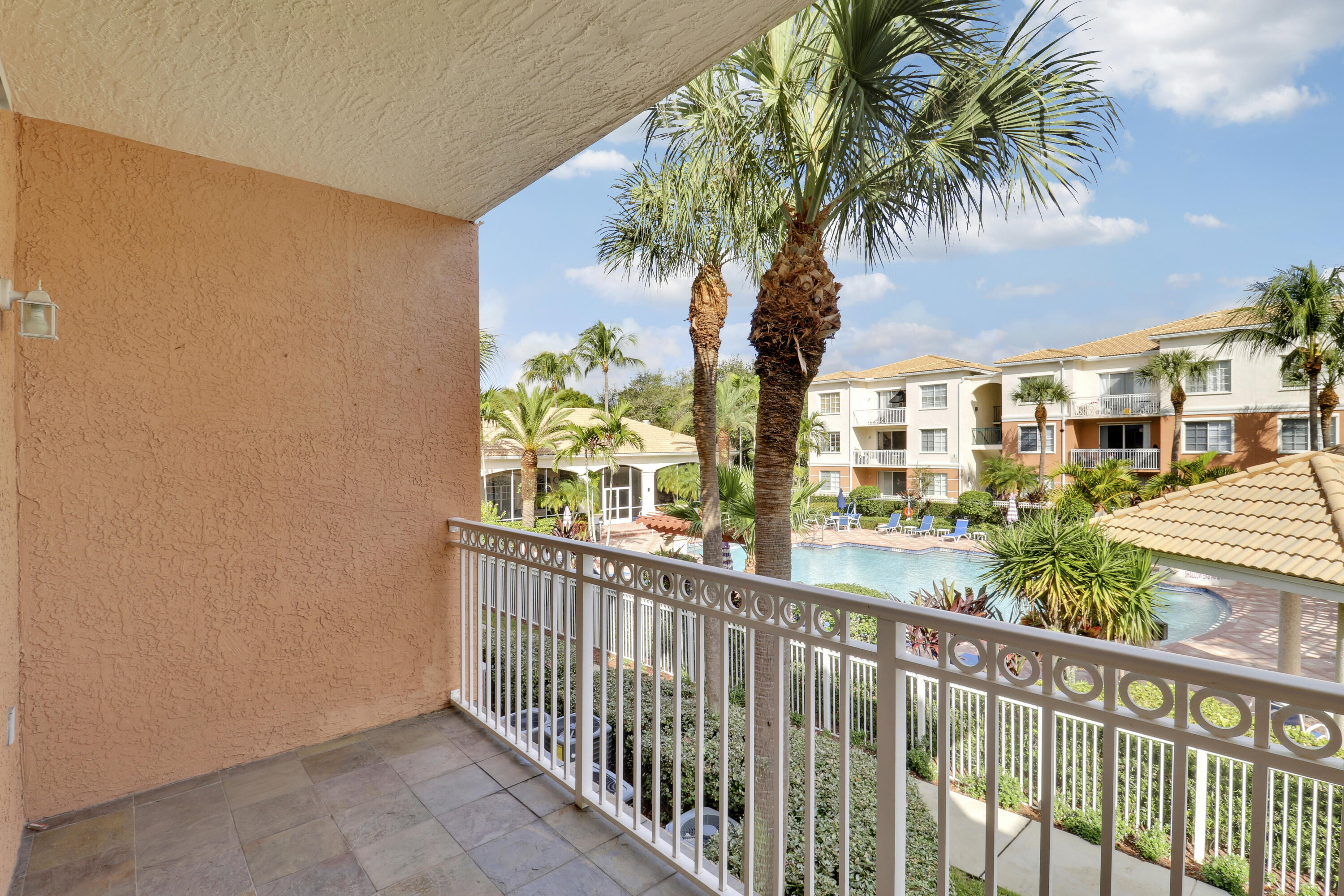 MLS #RX-11135684 image #10