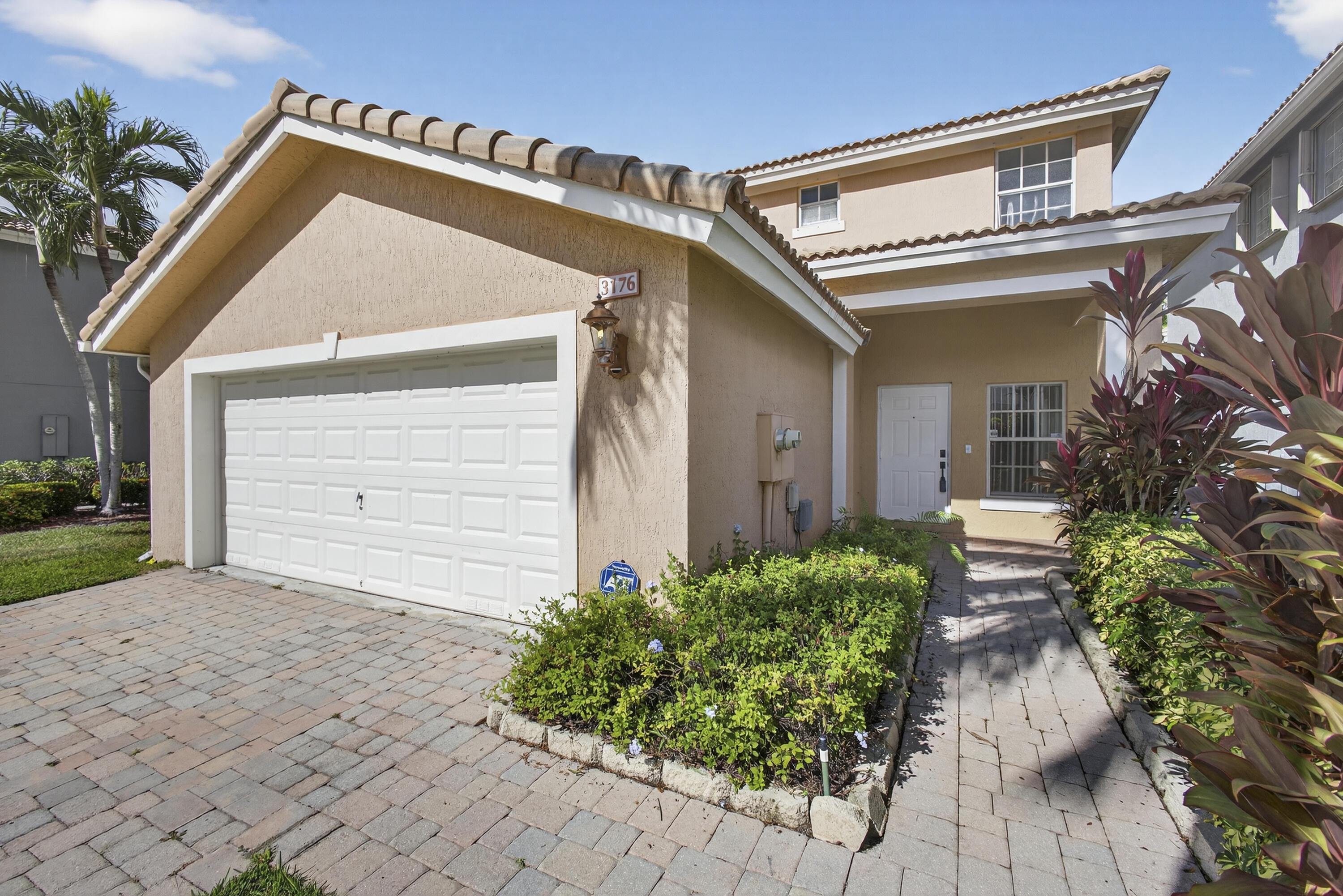 MLS #RX-11135731 image #0