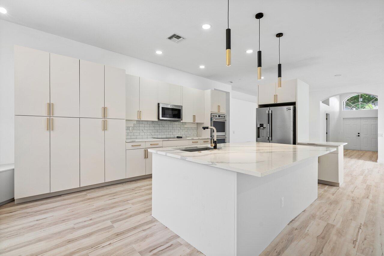 MLS #RX-11135774 image #11