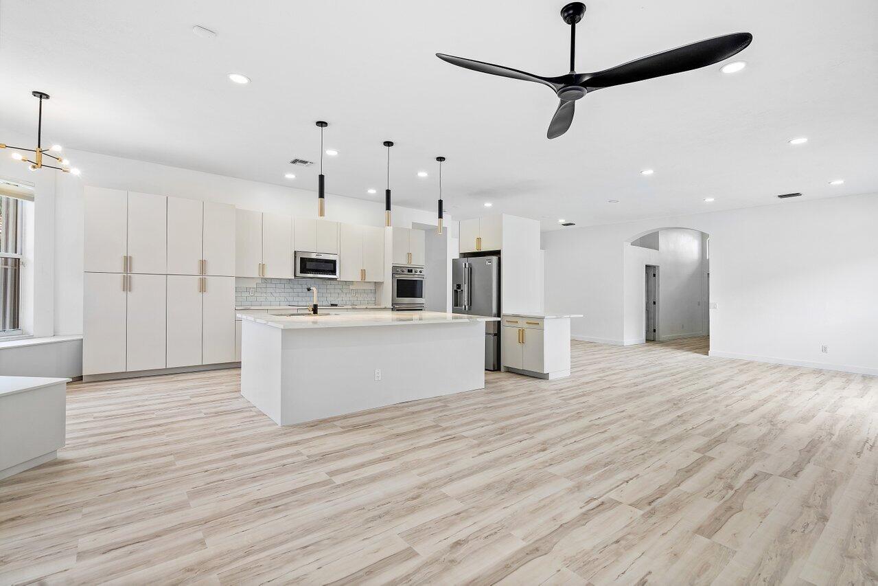 MLS #RX-11135774 image #9