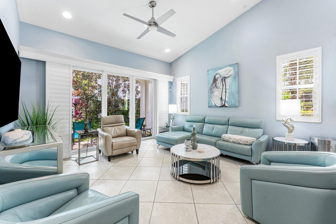 MLS #RX-11136032 image #11