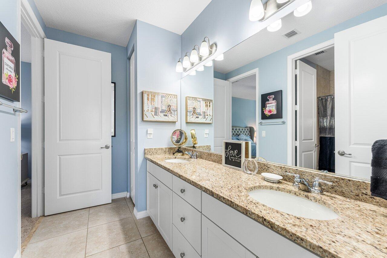 MLS #RX-11136032 image #27