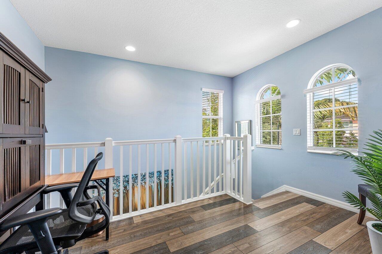 MLS #RX-11136032 image #32