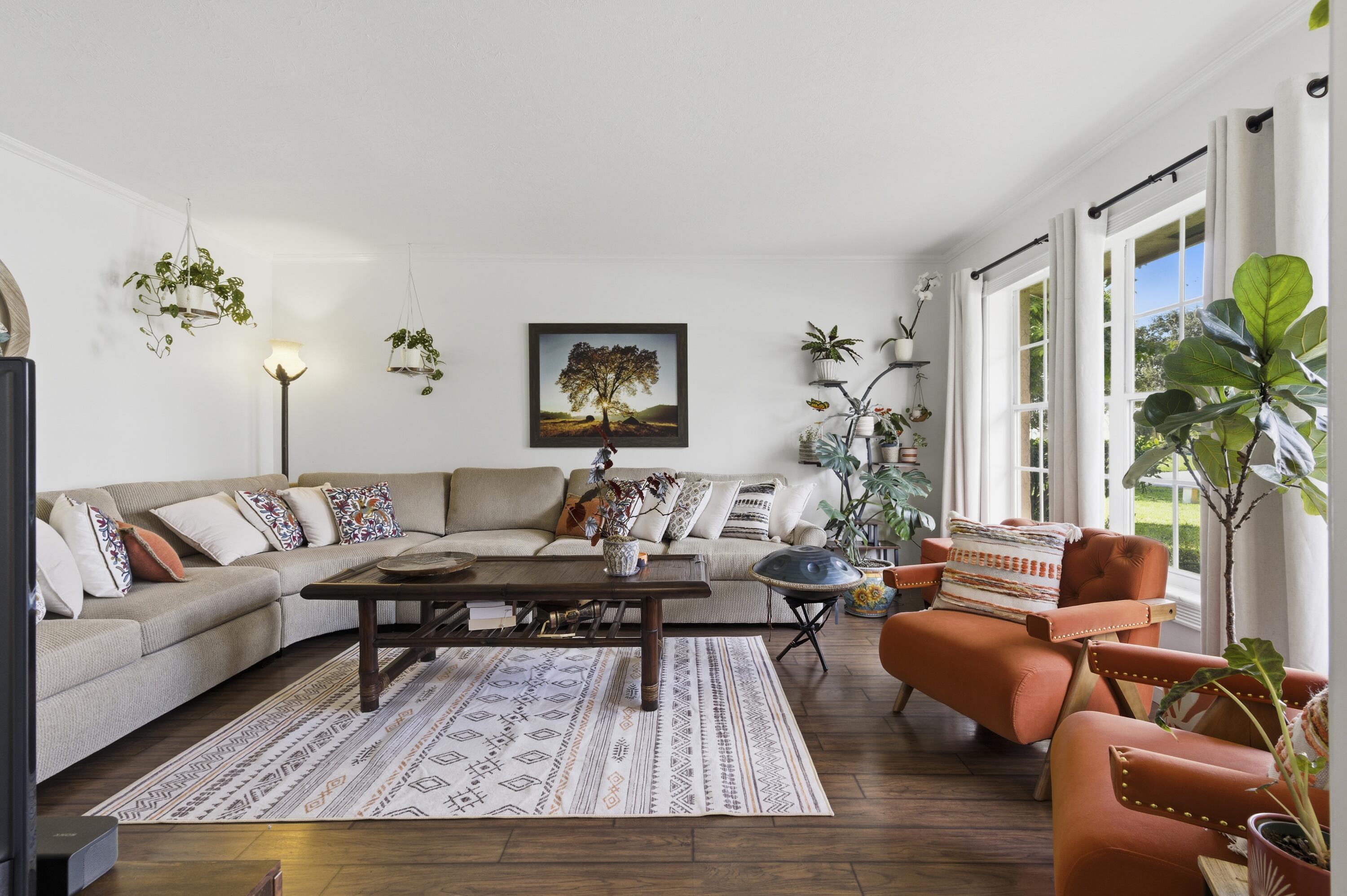 MLS #RX-11136106 image #1