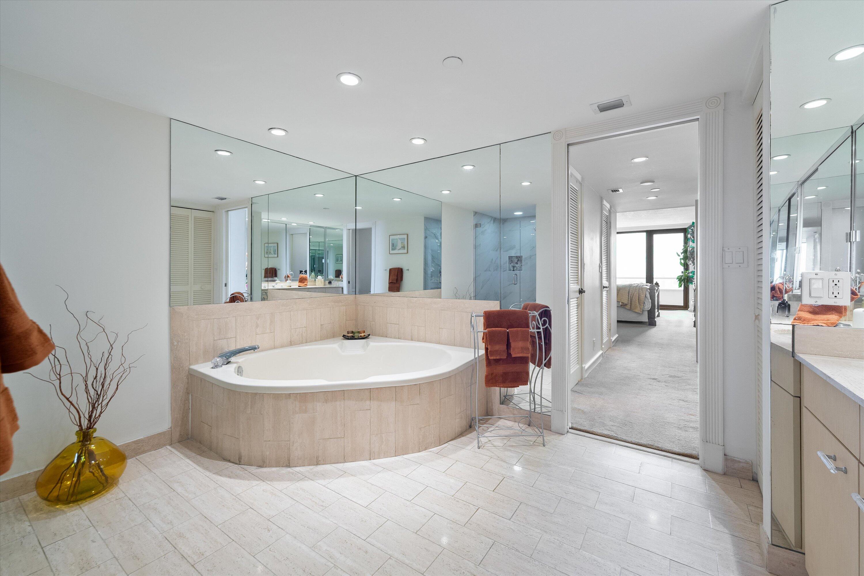 MLS #RX-11030379 image #27