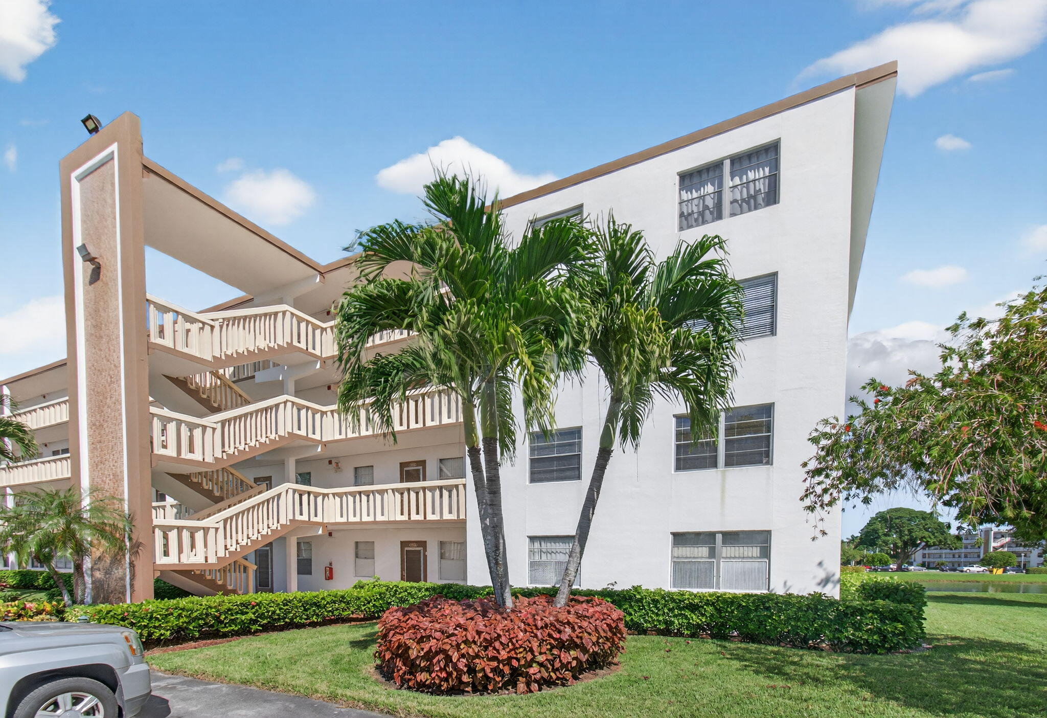 MLS #RX-11136137 image #4