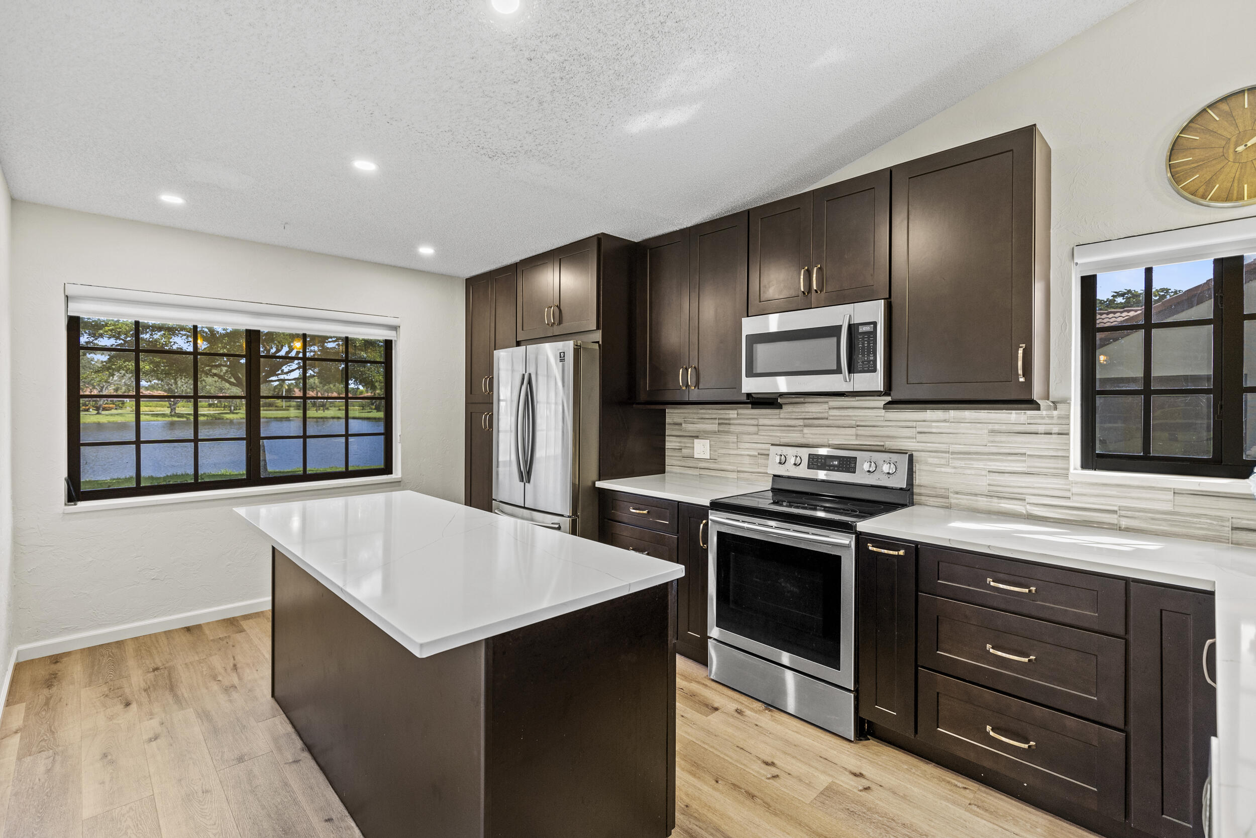 MLS #RX-11136147 image #3