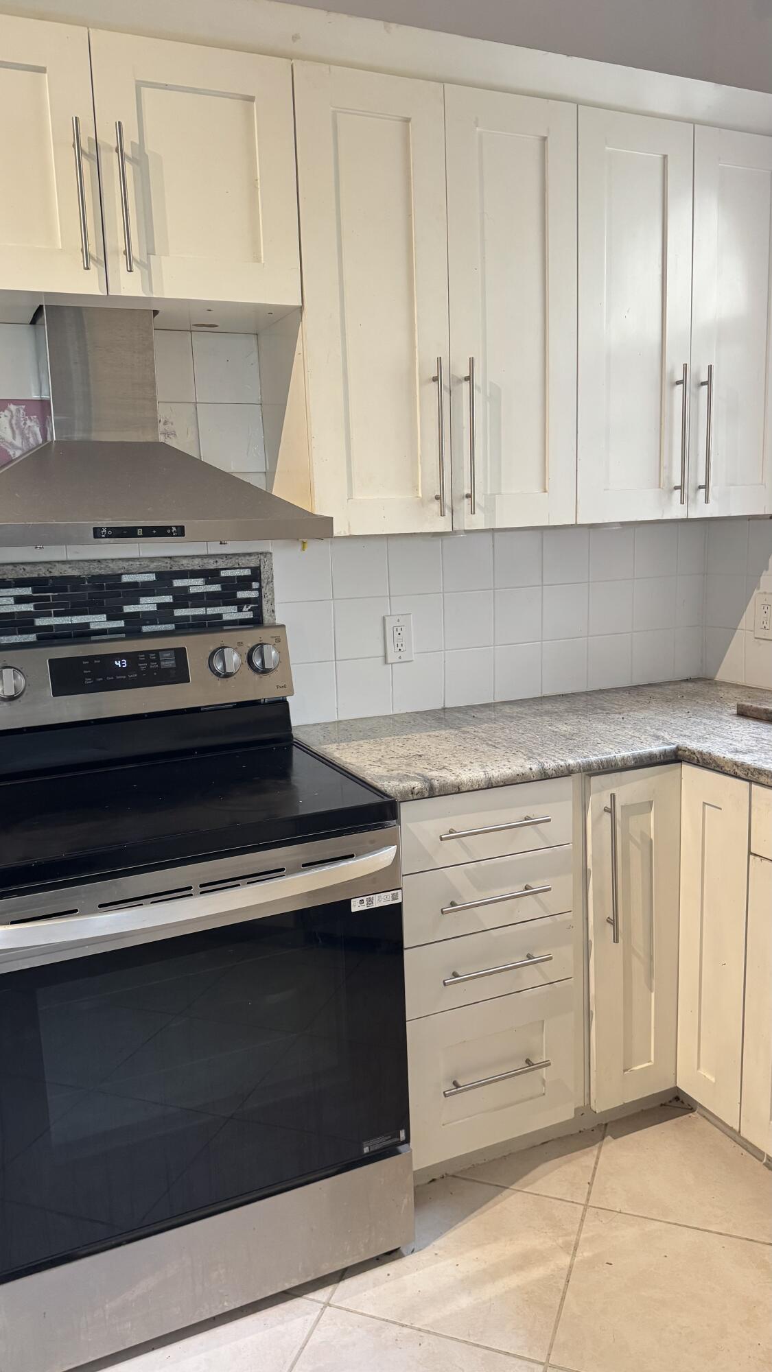 MLS #RX-11136182 image #10