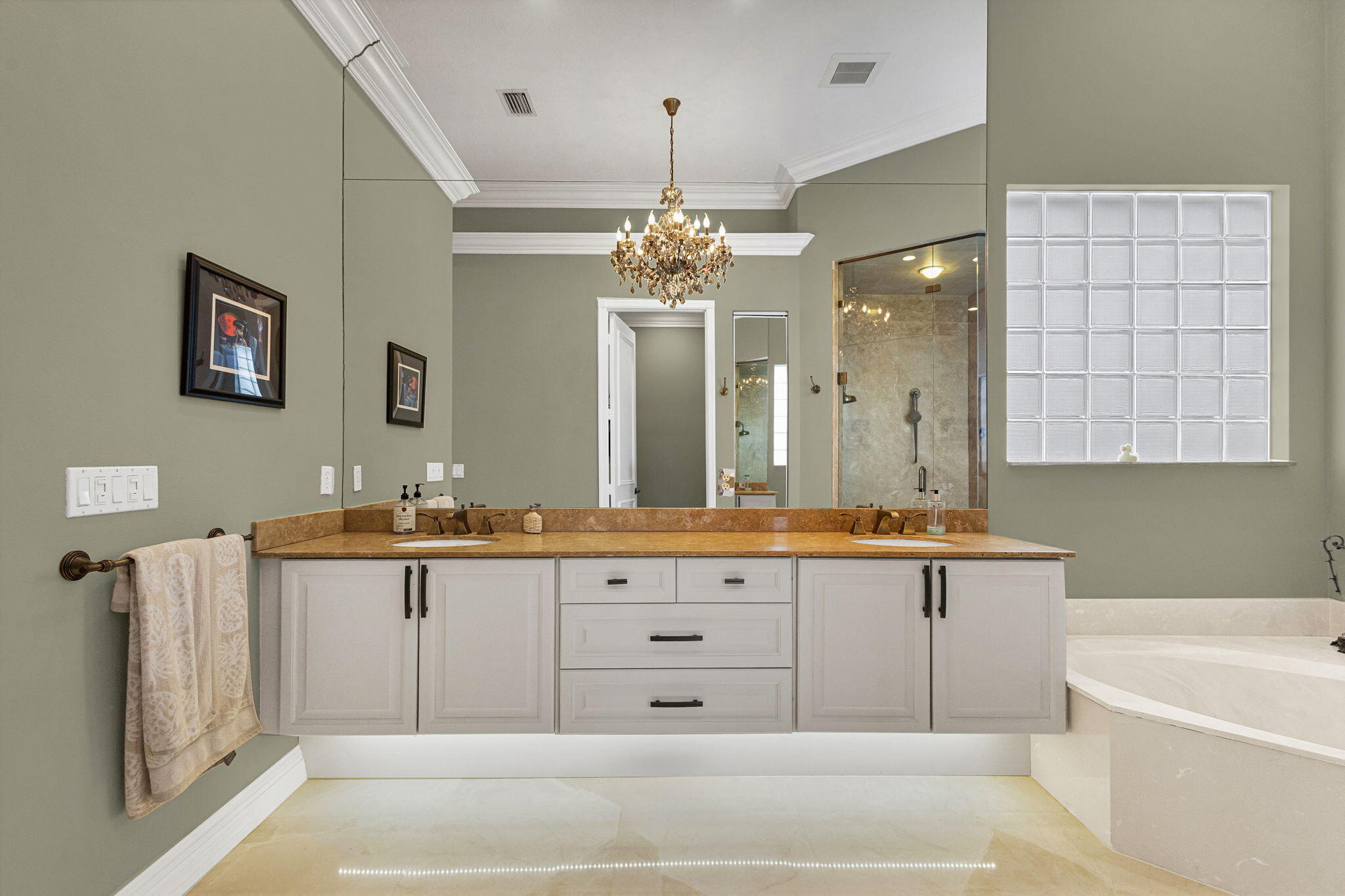 MLS #RX-11136272 image #33