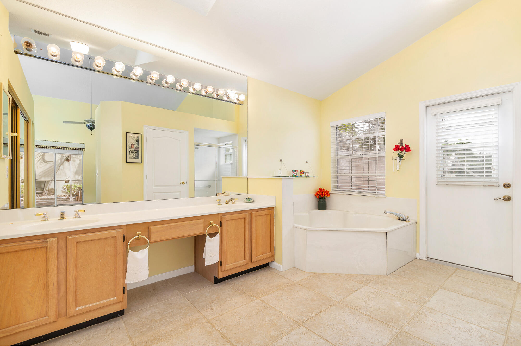 MLS #RX-11136297 image #18