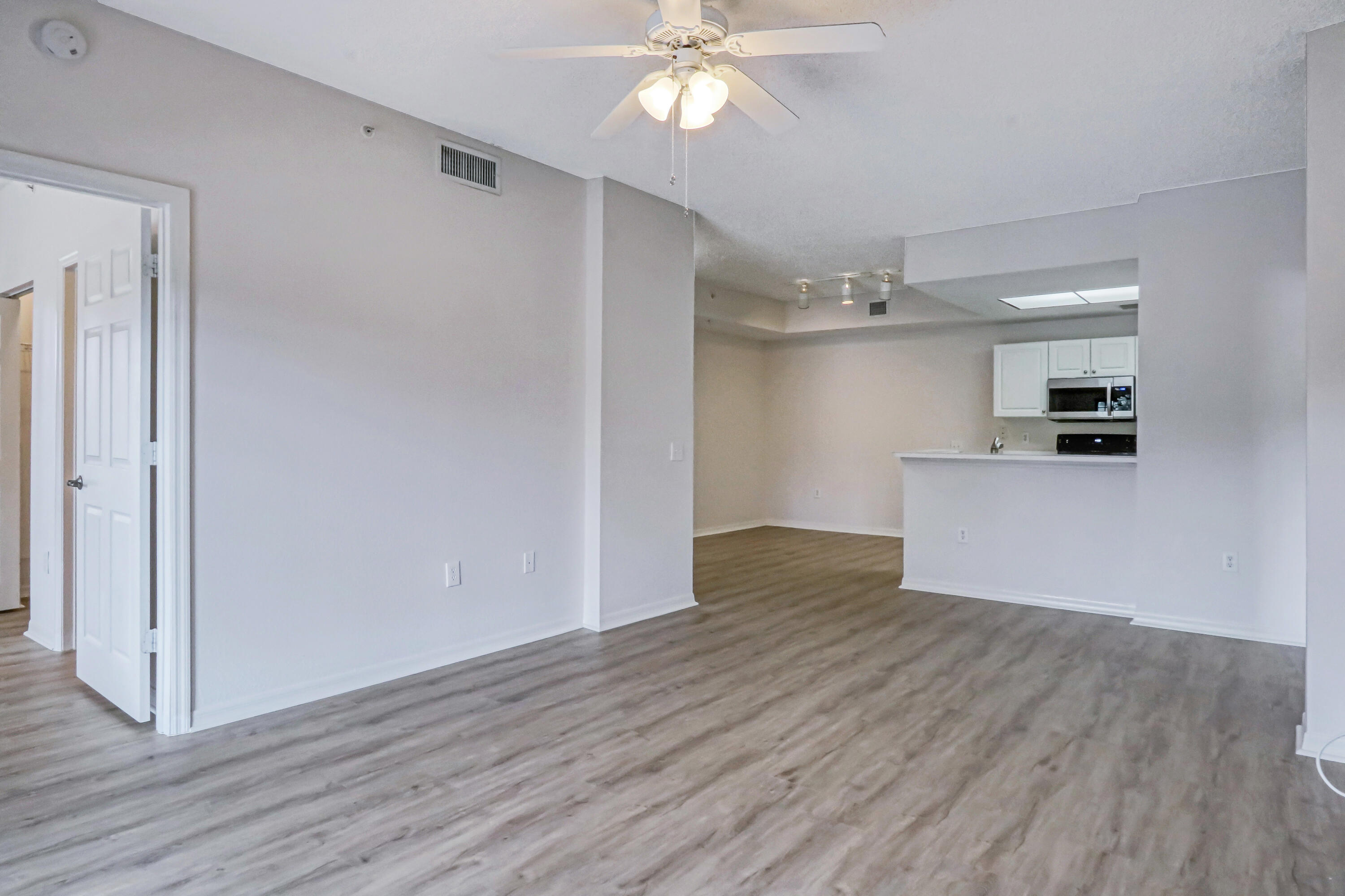 MLS #RX-10318378 image #6