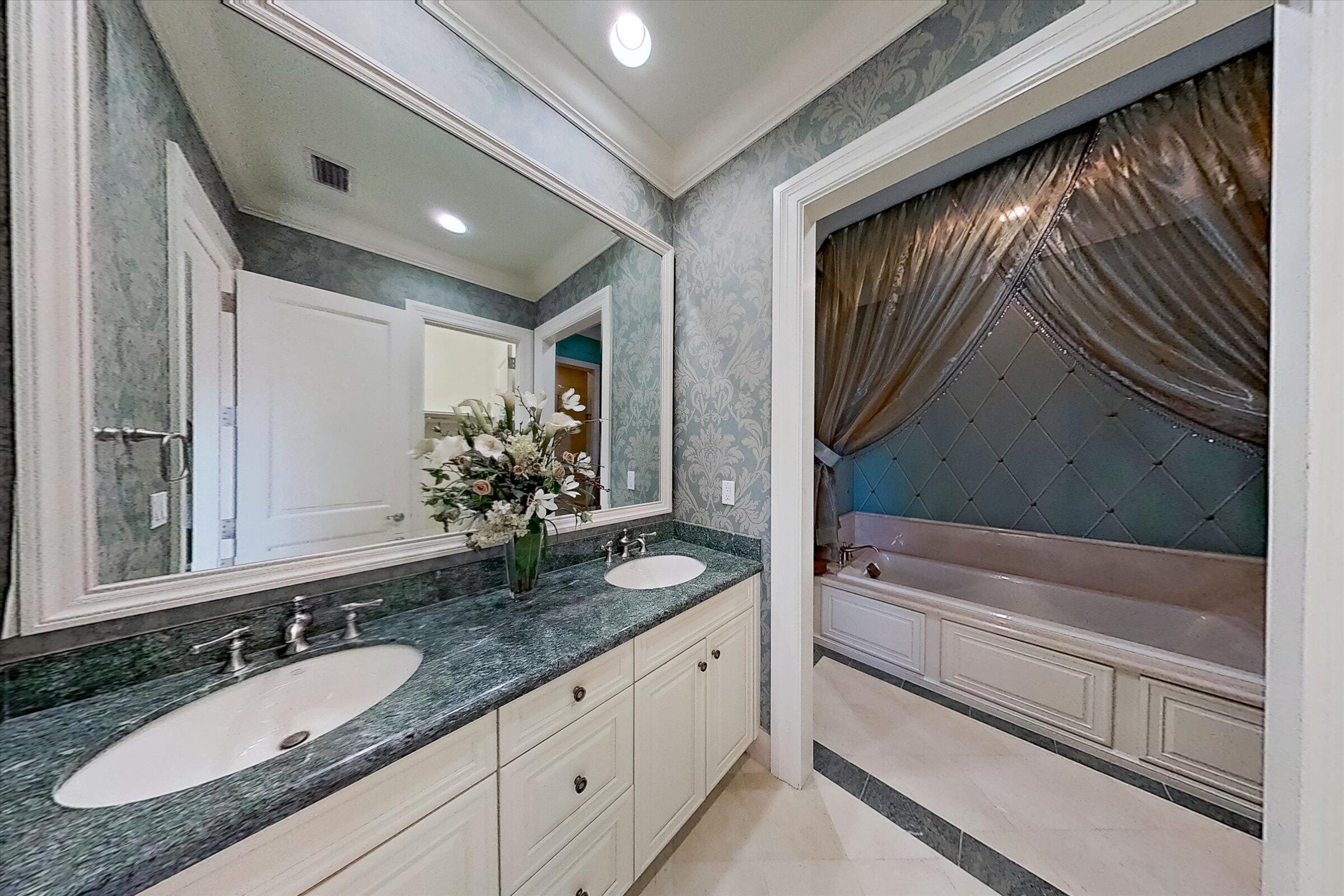 MLS #RX-11136327 image #36