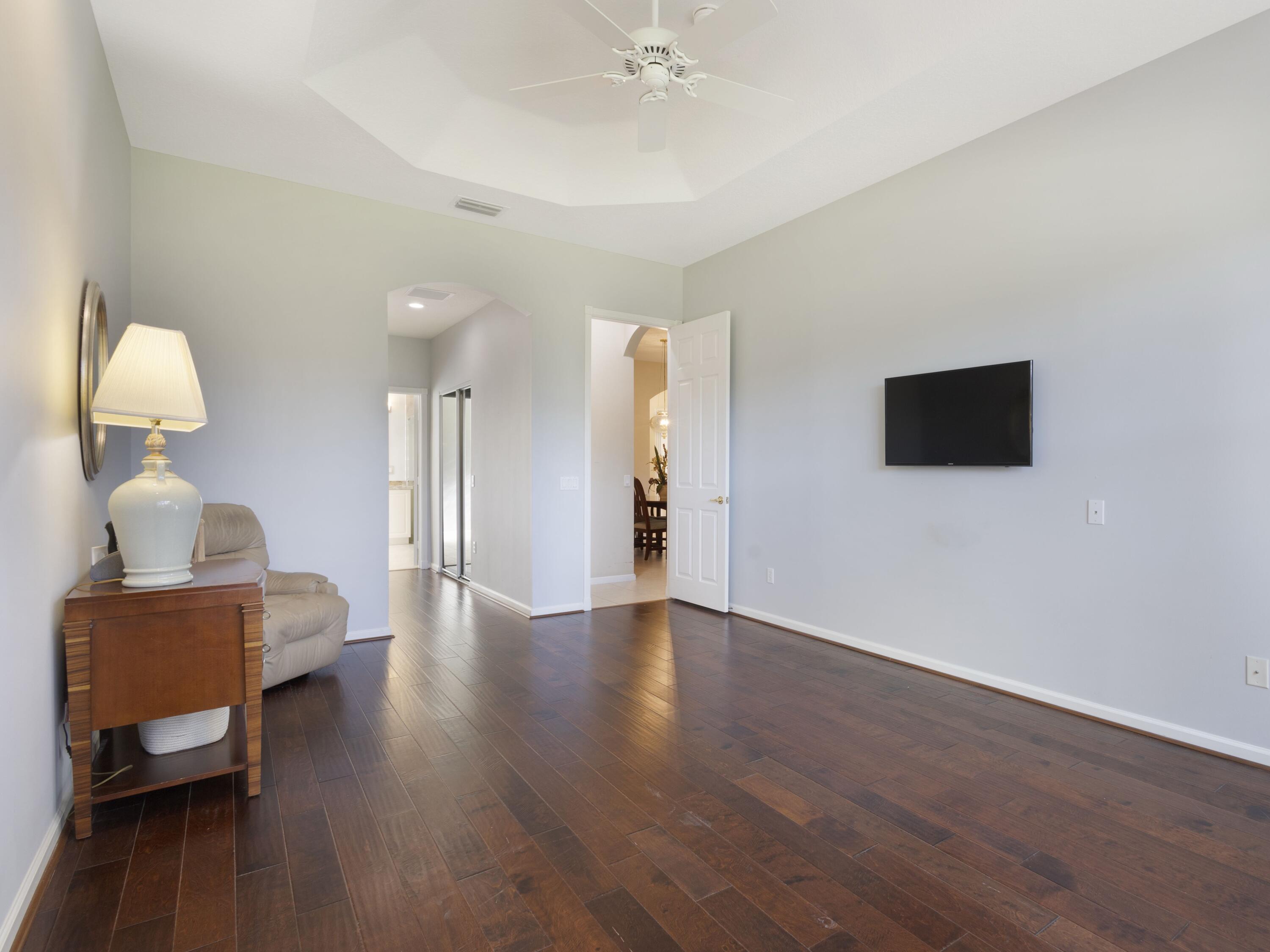 MLS #RX-11136331 image #8