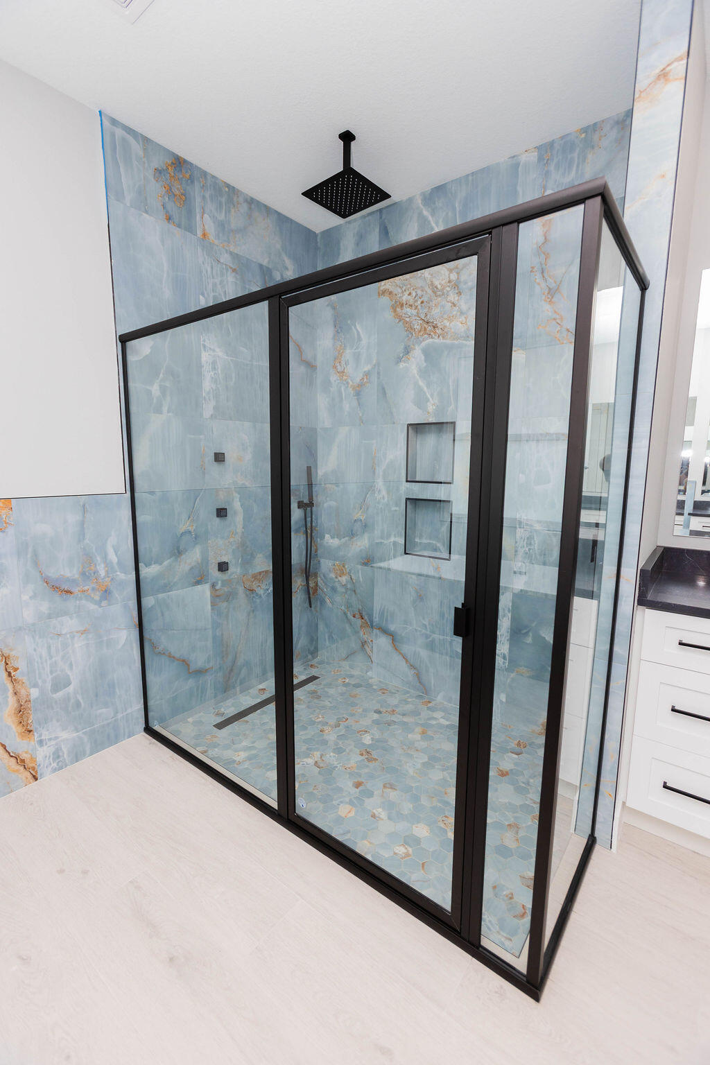 MLS #RX-11136334 image #1