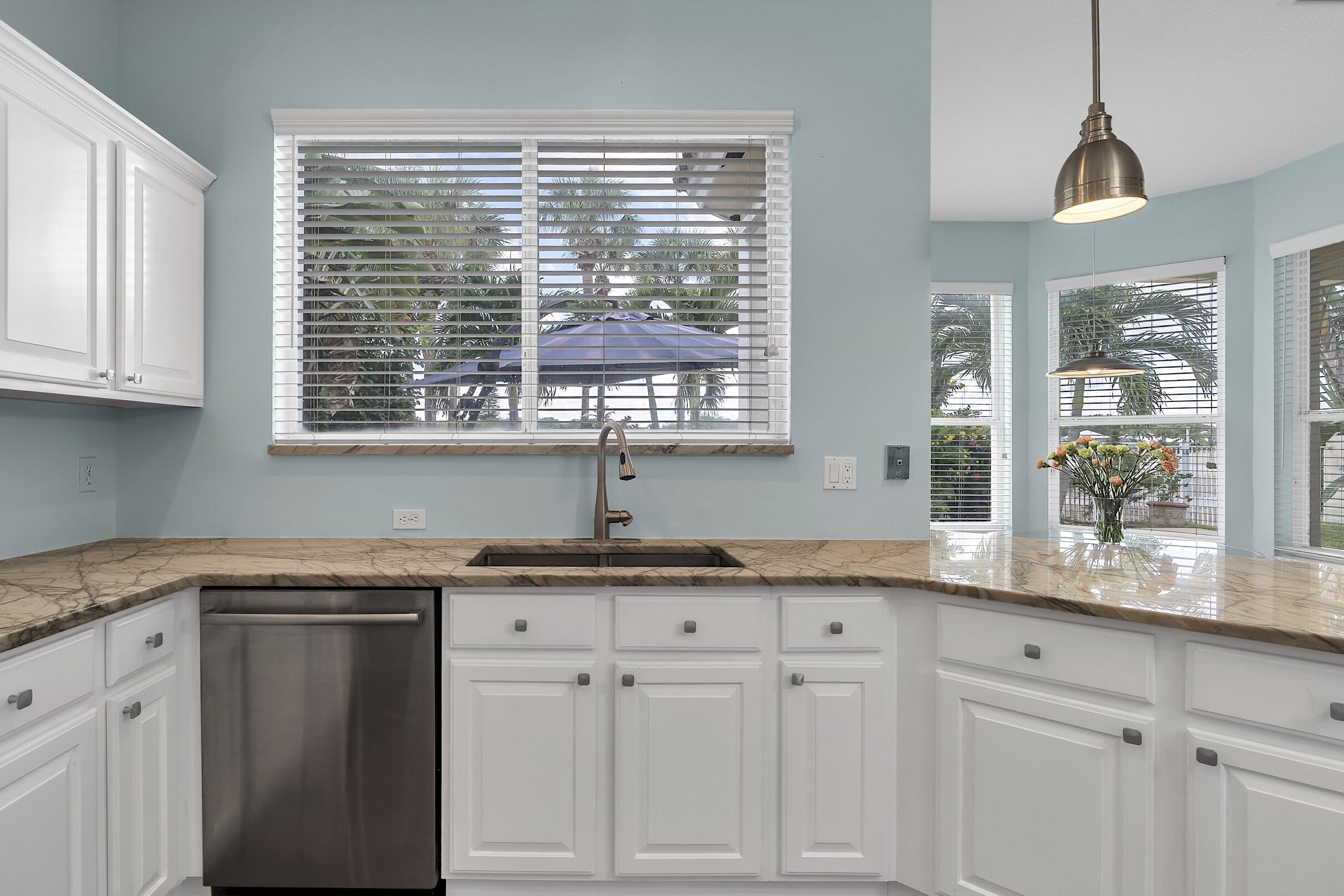 MLS #RX-11136357 image #16