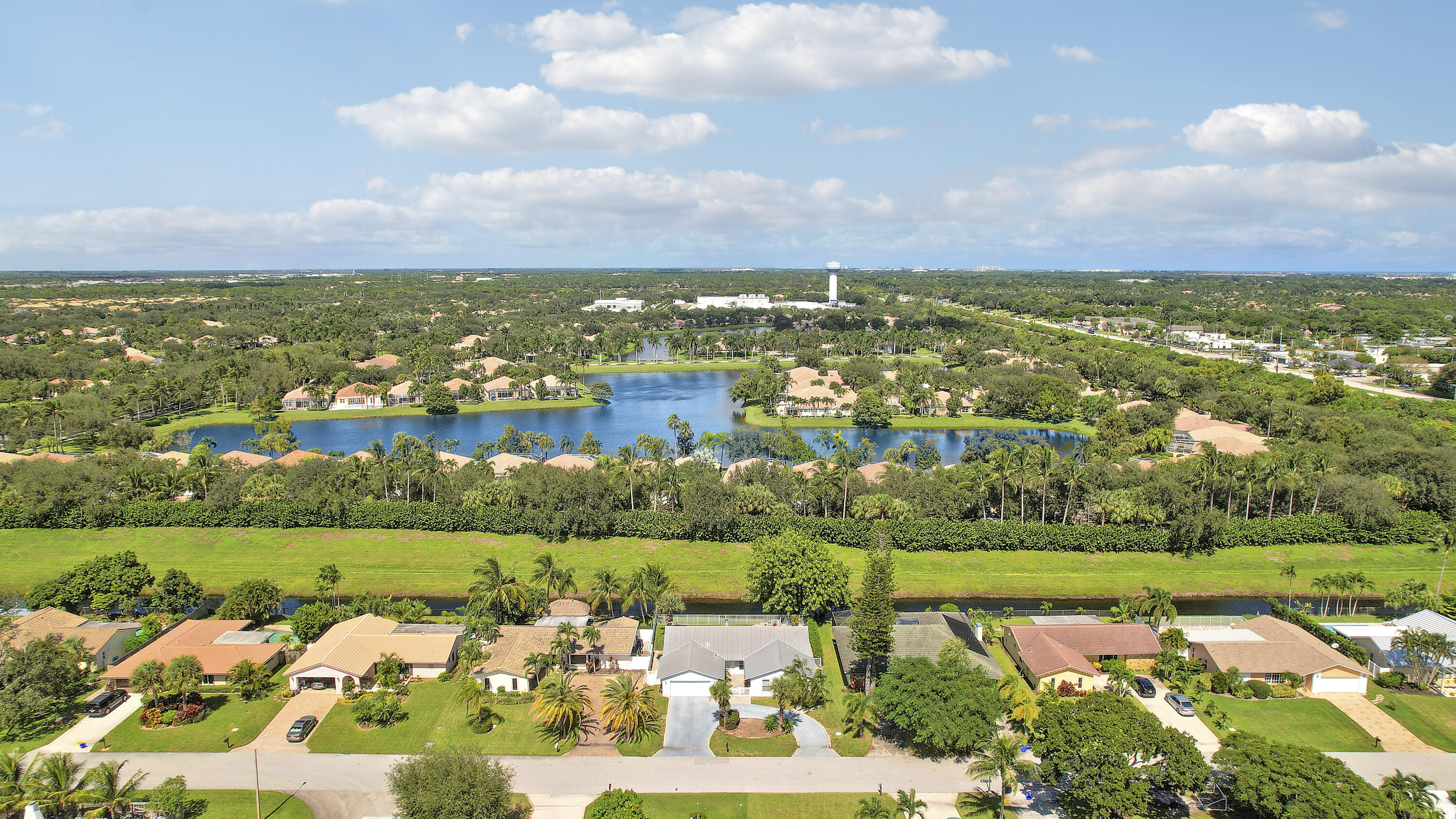 MLS #RX-11136383 image #1