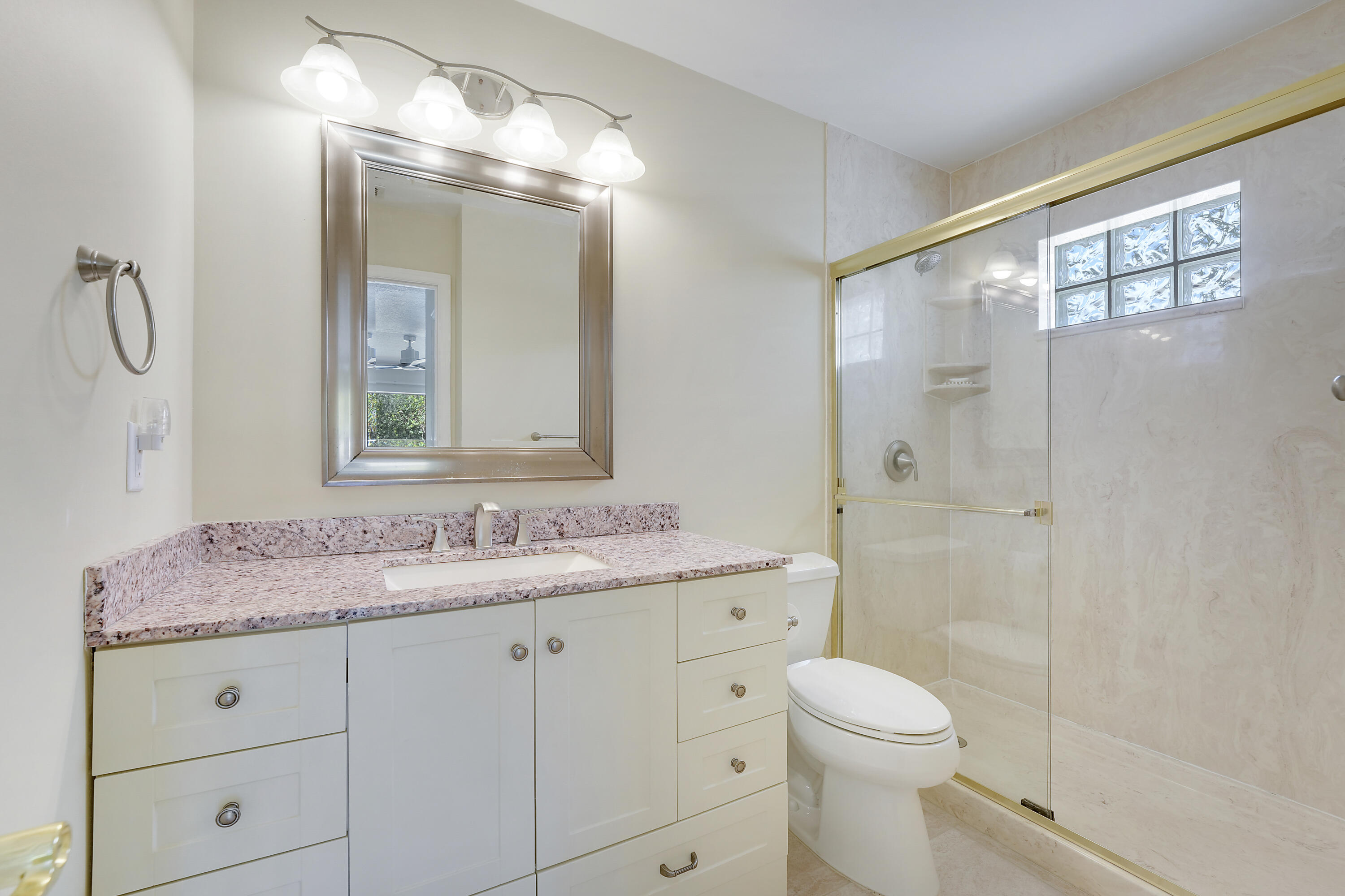 MLS #RX-11136383 image #20