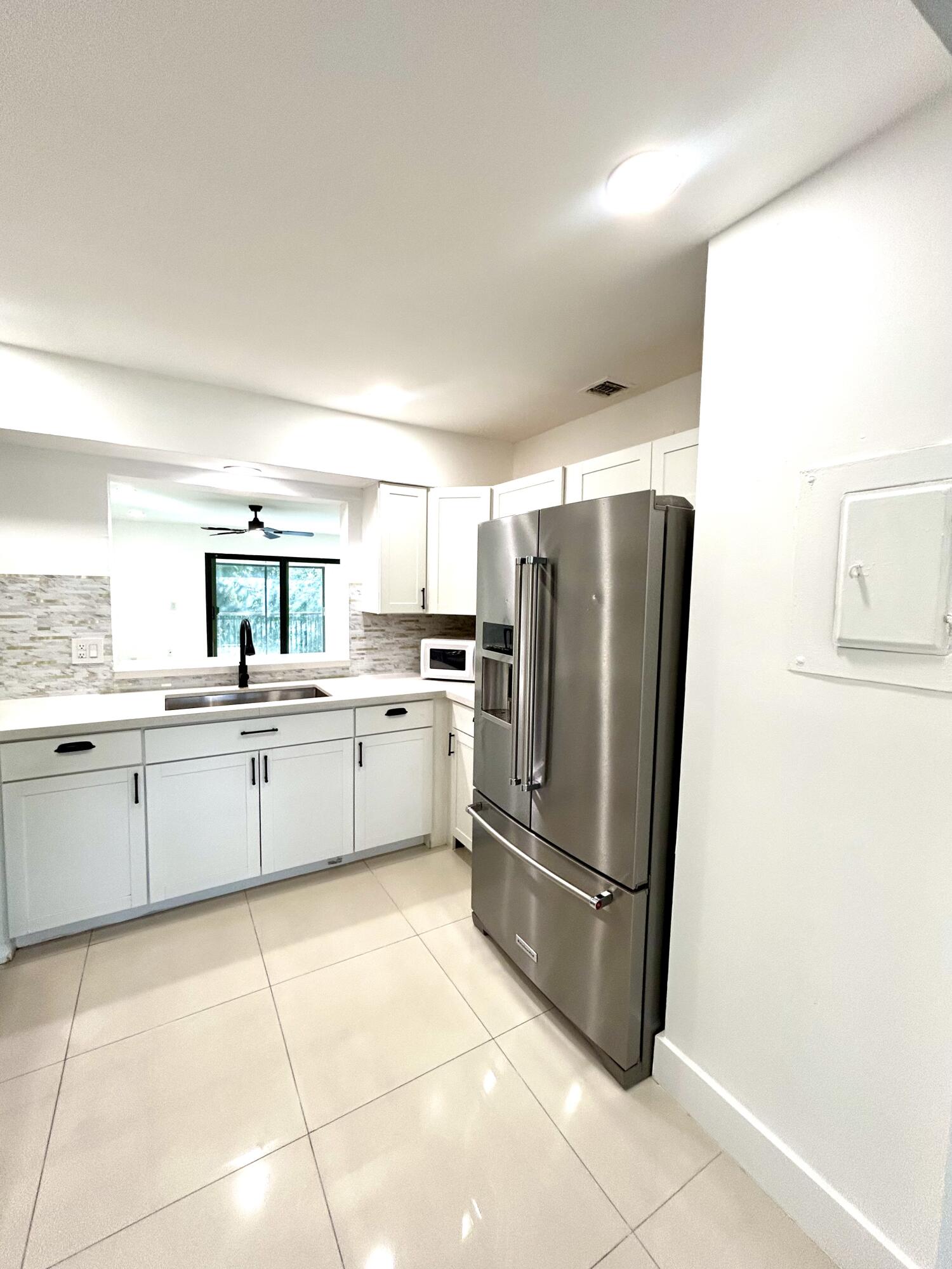 MLS #RX-11136415 image #2