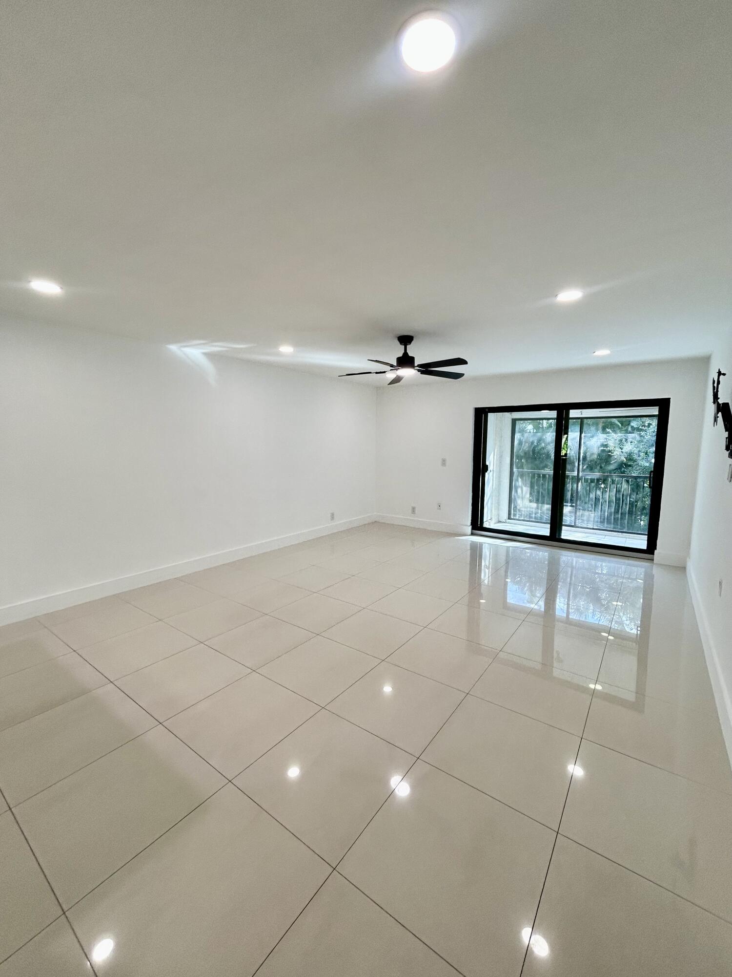 MLS #RX-11136415 image #3