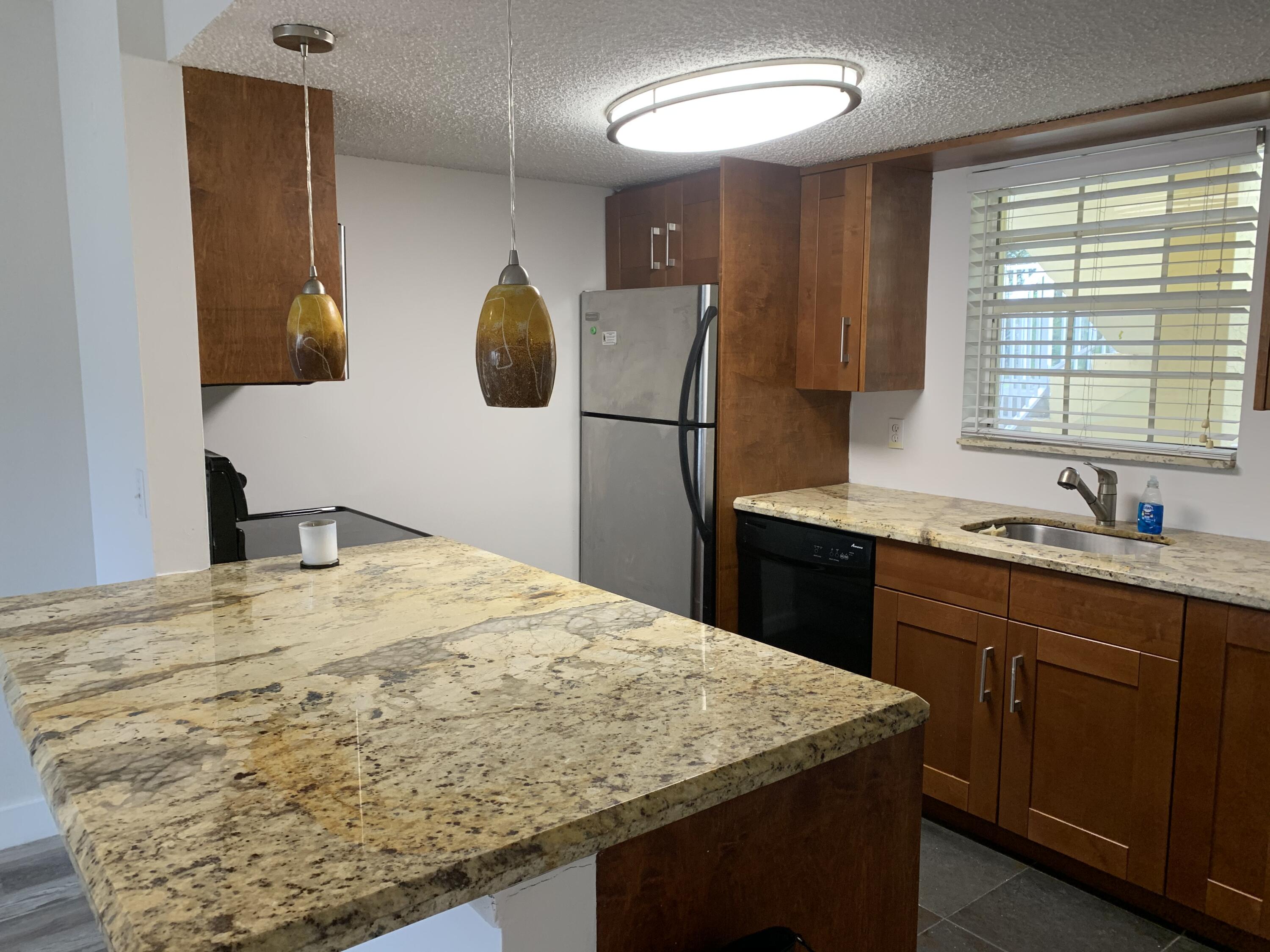 MLS #RX-10671220 image #1