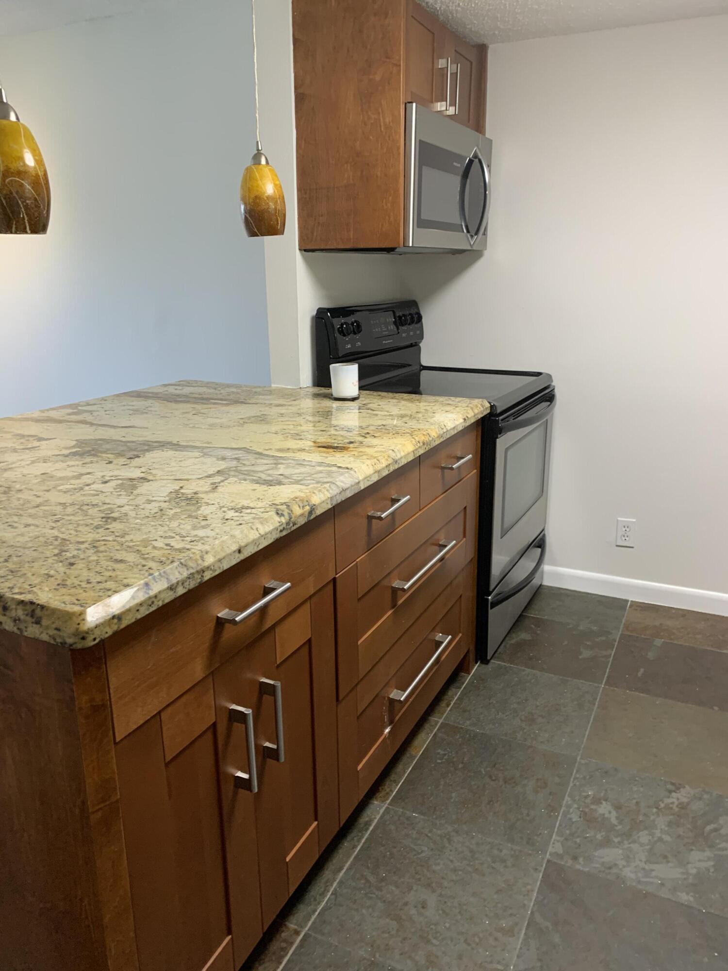 MLS #RX-10671220 image #2