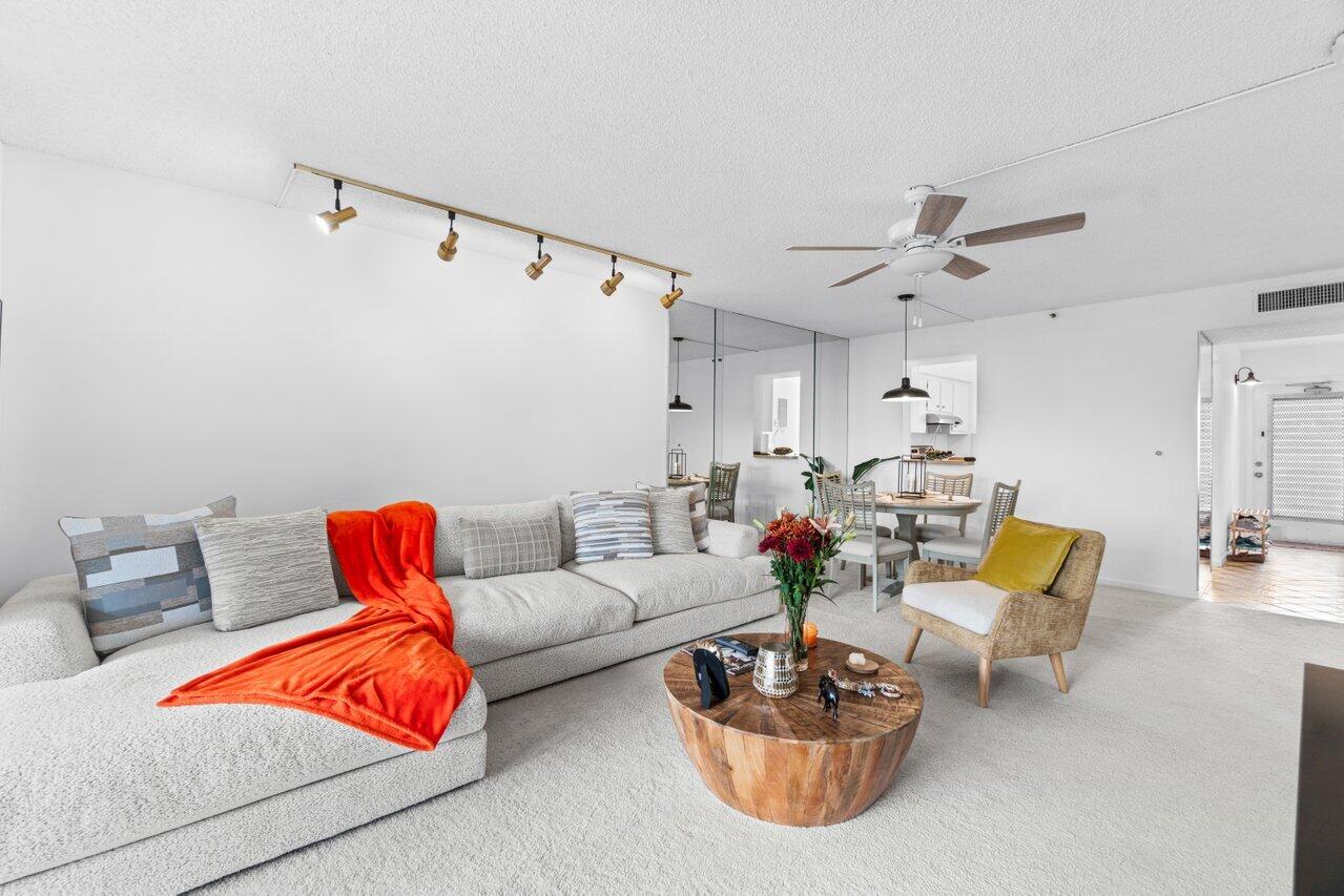 MLS #RX-10503319 image #11