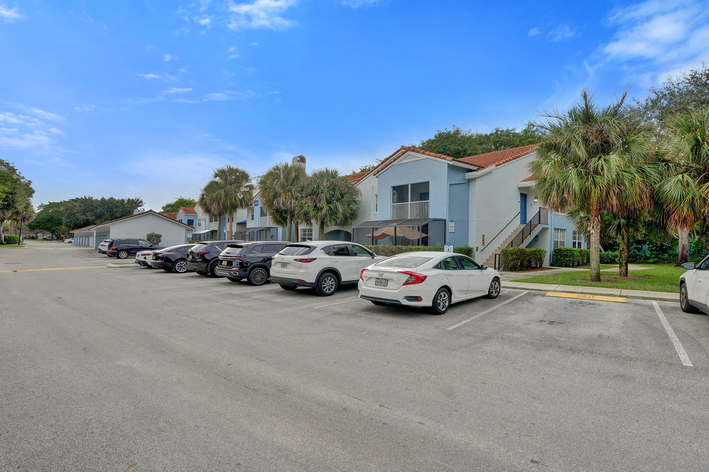 MLS #RX-11136541 image #2