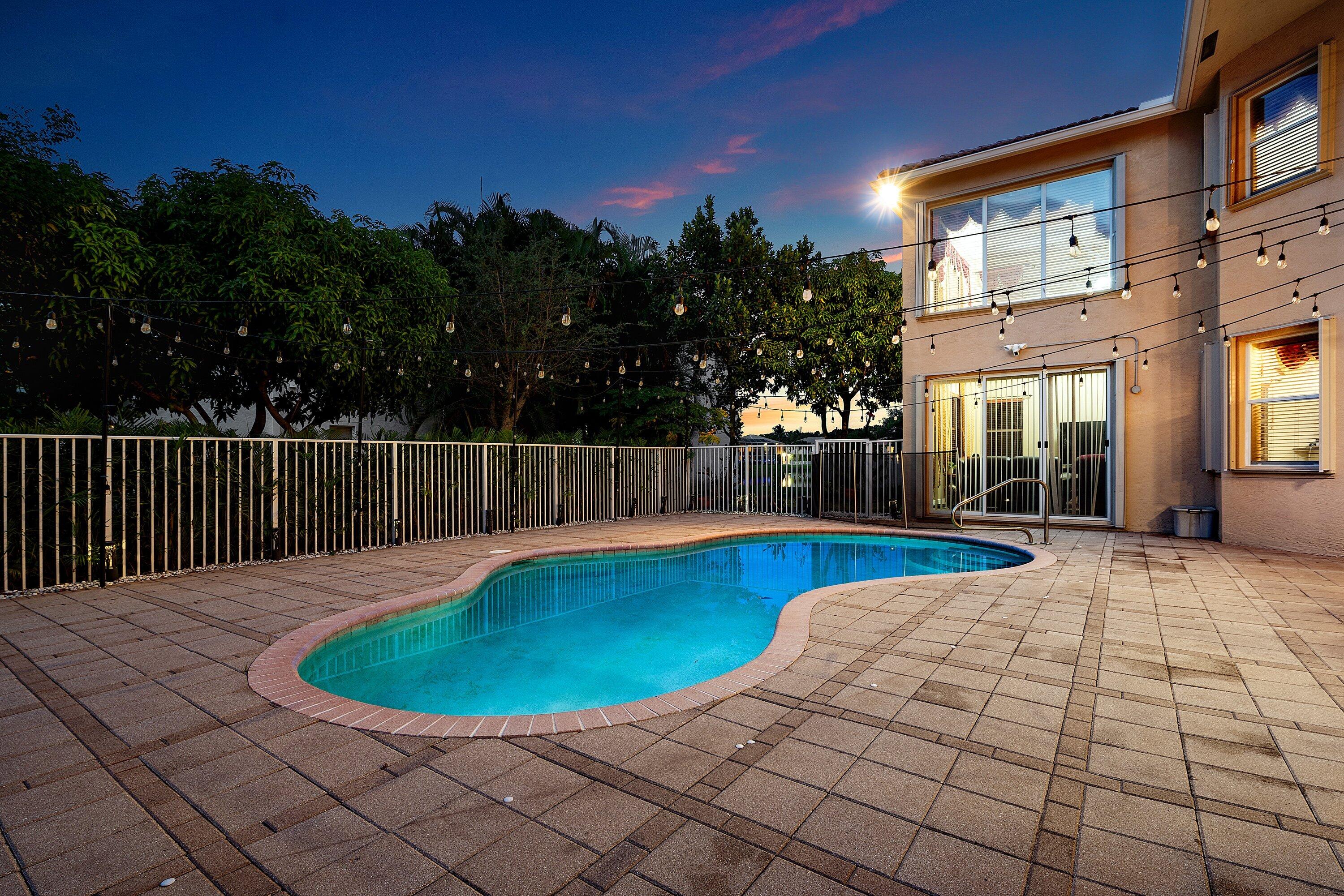 MLS #RX-11136550 image #2