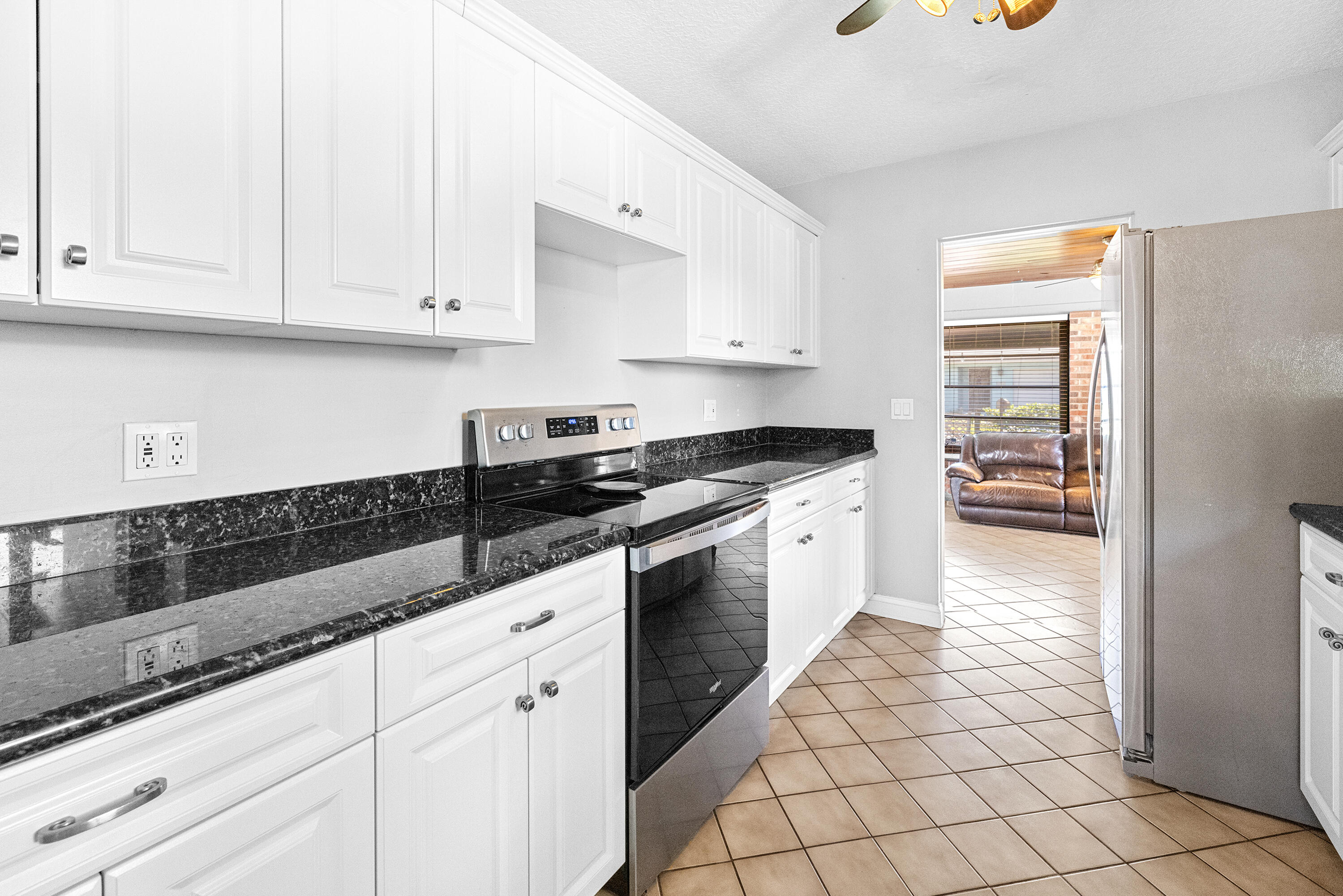 MLS #RX-11136608 image #36